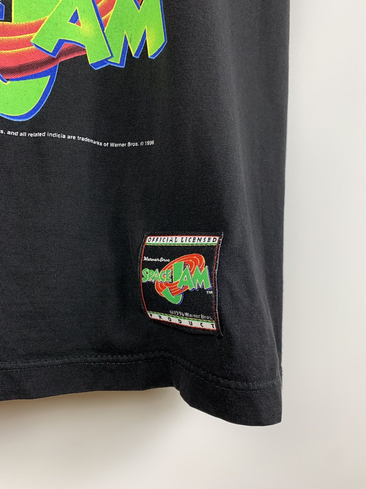 Nutmeg 1996 Vintage Bugs Bunny Space Jam Nutmeg T-Shirt Size US S / EU 44-46 / 1 - 5 Thumbnail