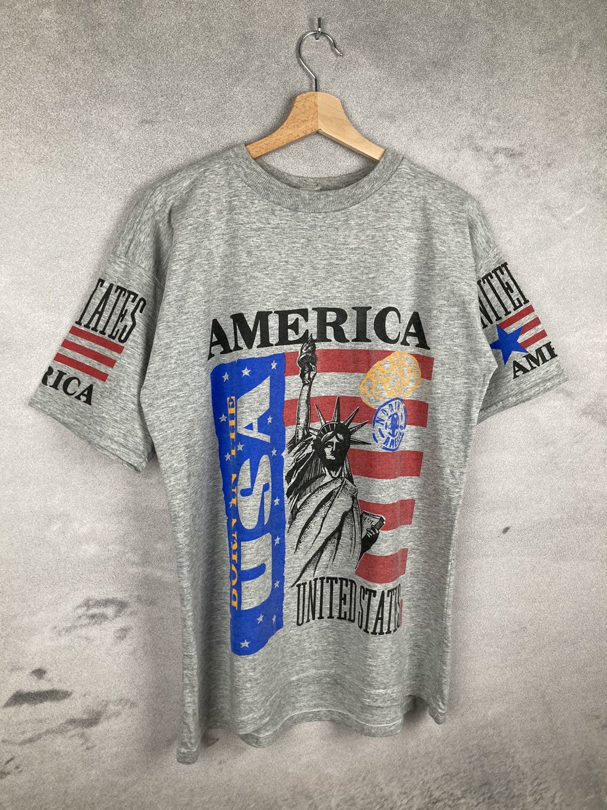 Vintage Vintage America USA Graphic Tee Statue Of Liberty 90s Size US L / EU 52-54 / 3 - 5 Thumbnail