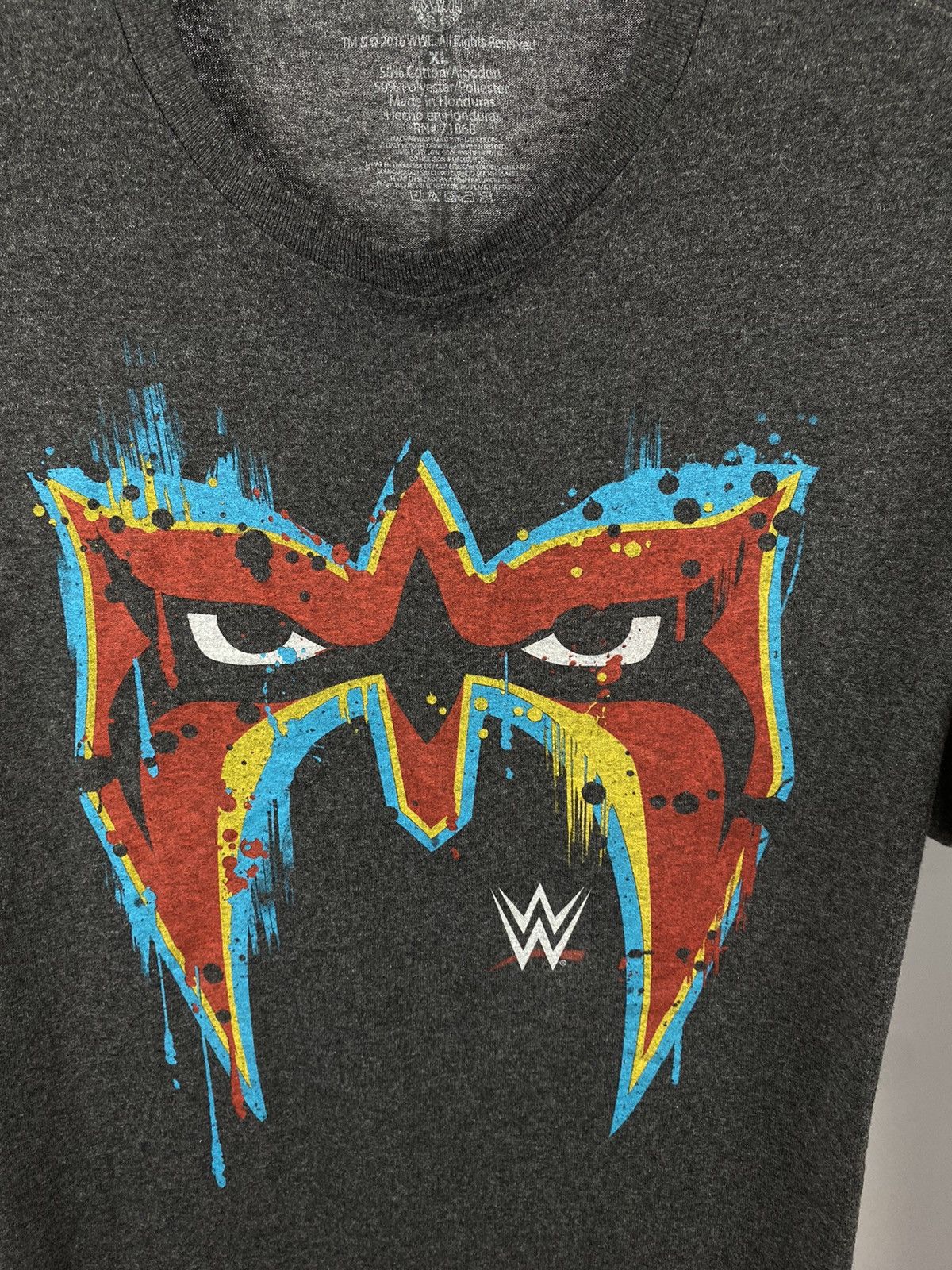 WWE Ultimate Warrior mask wwe wwf big logo T-shirts size XL Size US XL / EU 56 / 4 - 3 Thumbnail