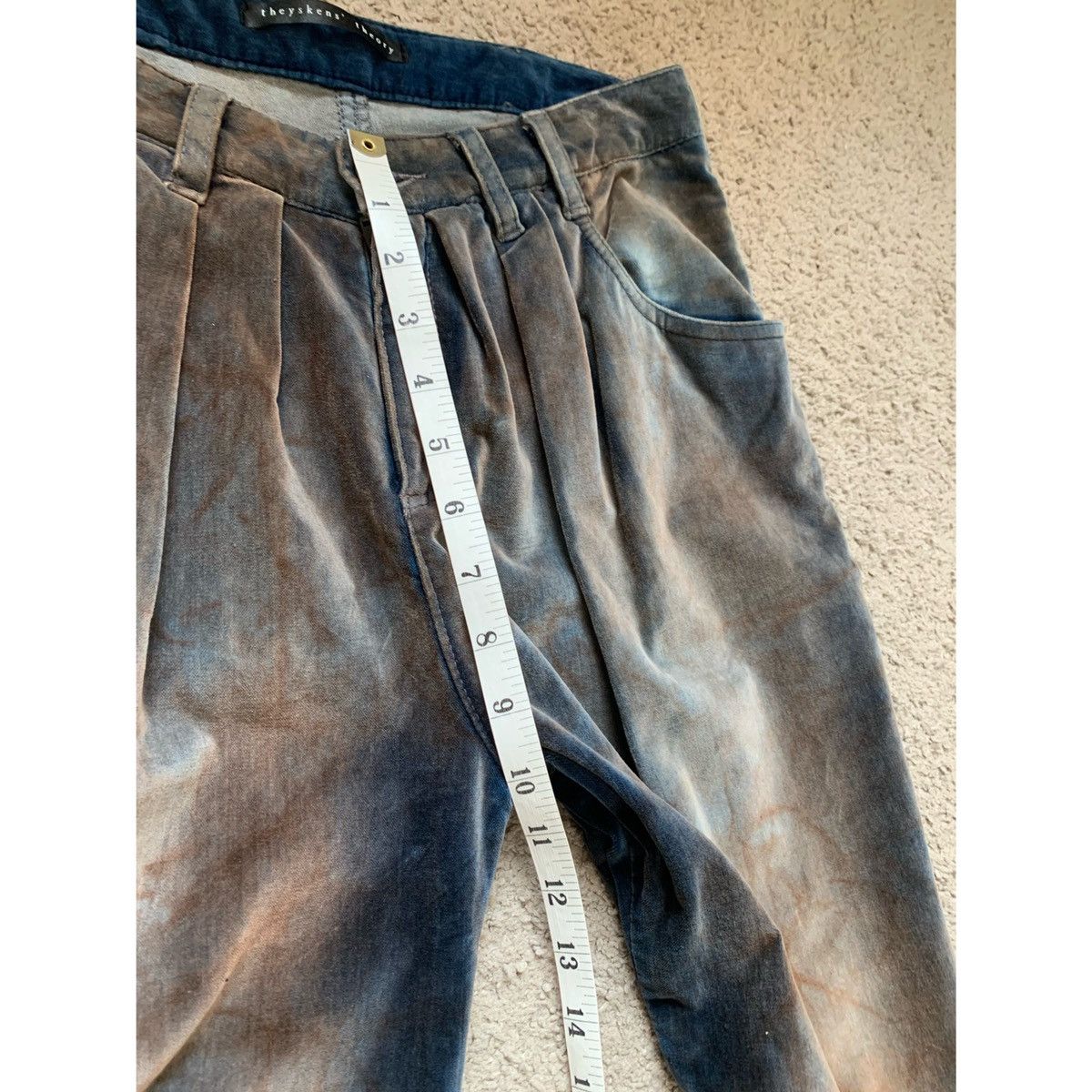 Theory THEORY VELOUR PLEATED DISTRESSED LOOK JEANS Size 28" / US 6 / IT 42 - 18 Thumbnail