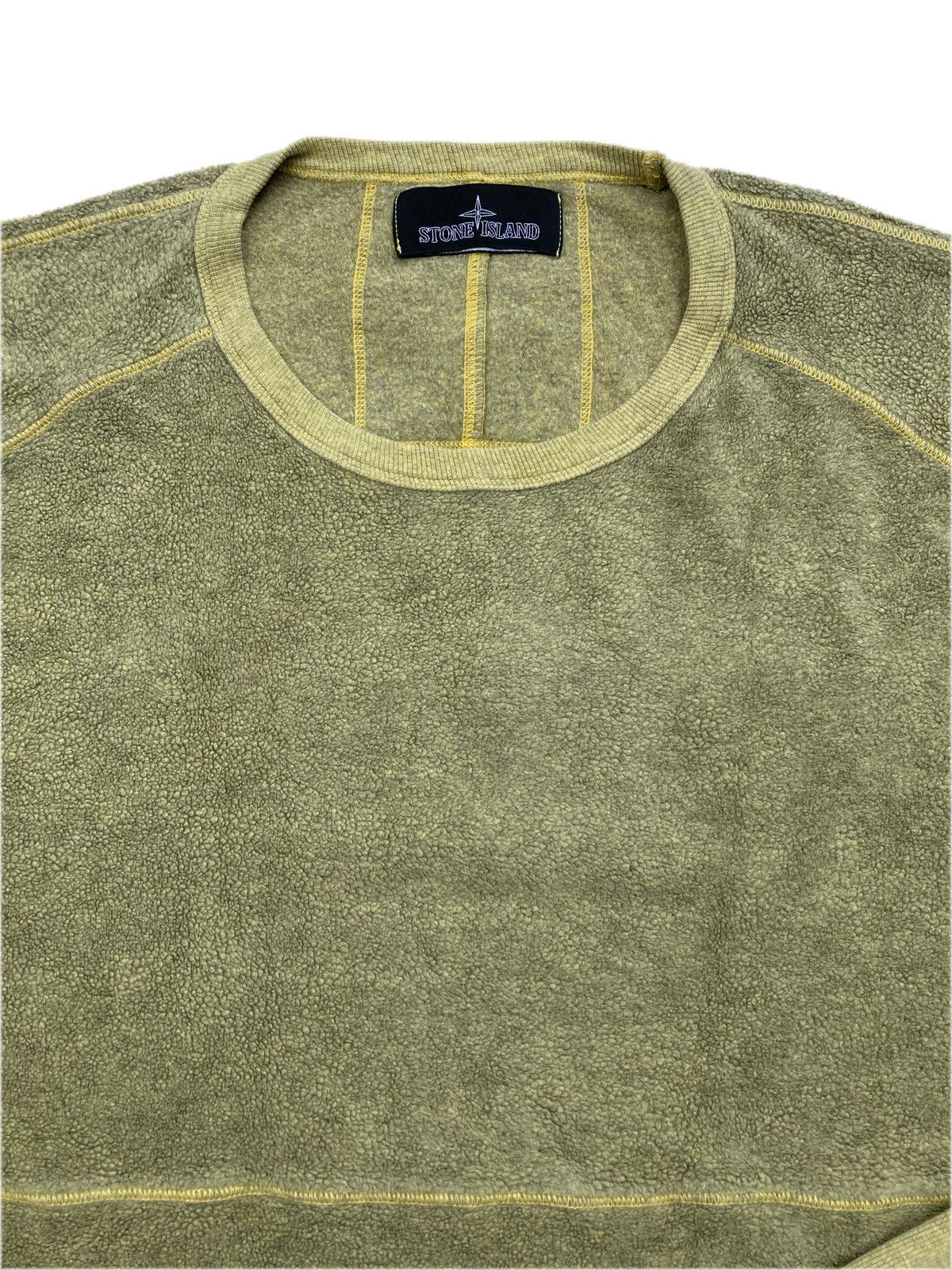 Stone Island Stone Island Textured Fleece Crewneck – Olive Green Size US M / EU 48-50 / 2 - 3 Thumbnail