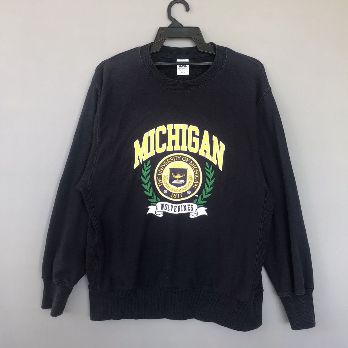Vintage The University of Michigan Spell Out Big Logo Sweatshirt Size US M / EU 48-50 / 2 - 1 Thumbnail