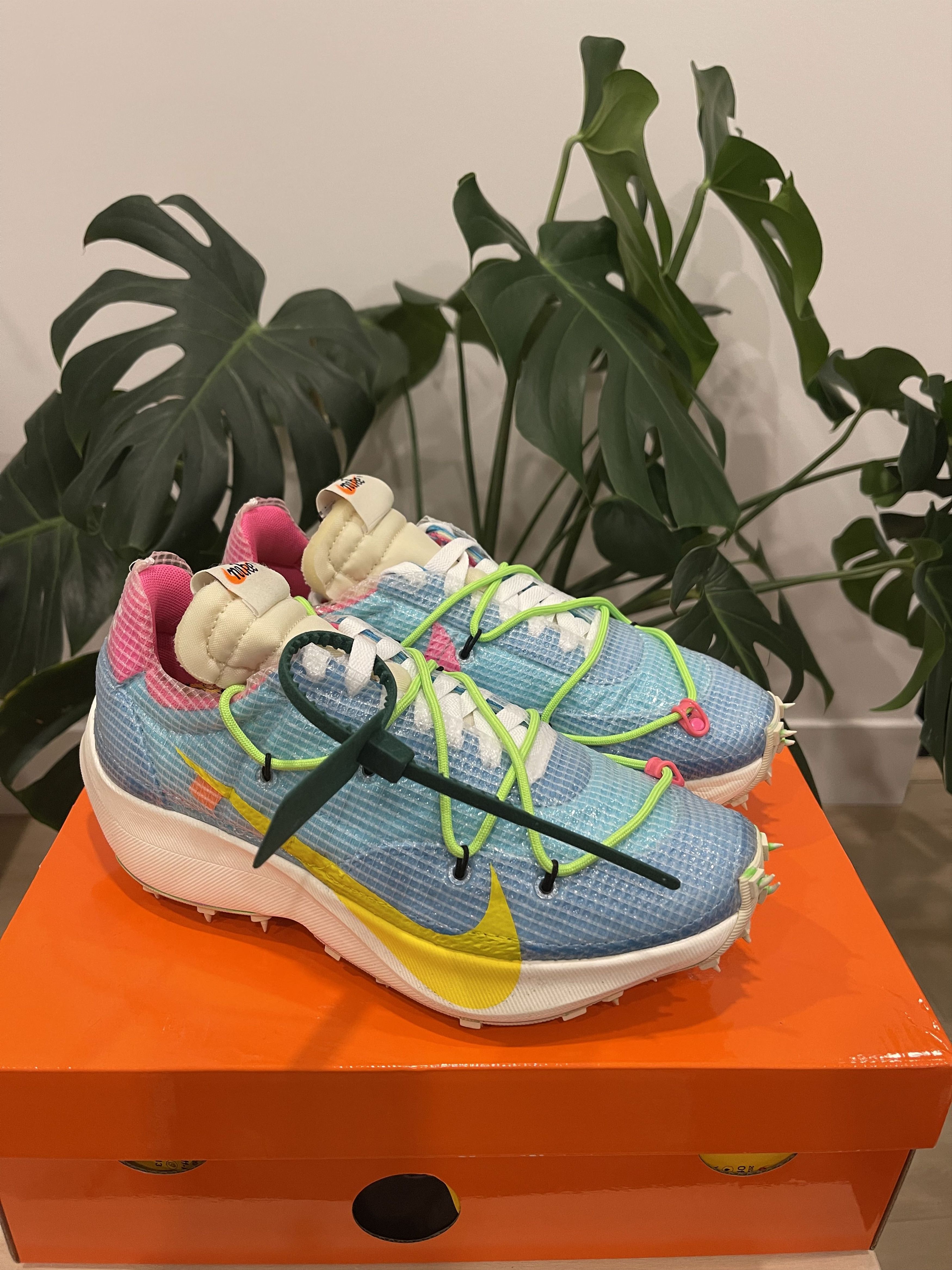 nike off white vapor street blue