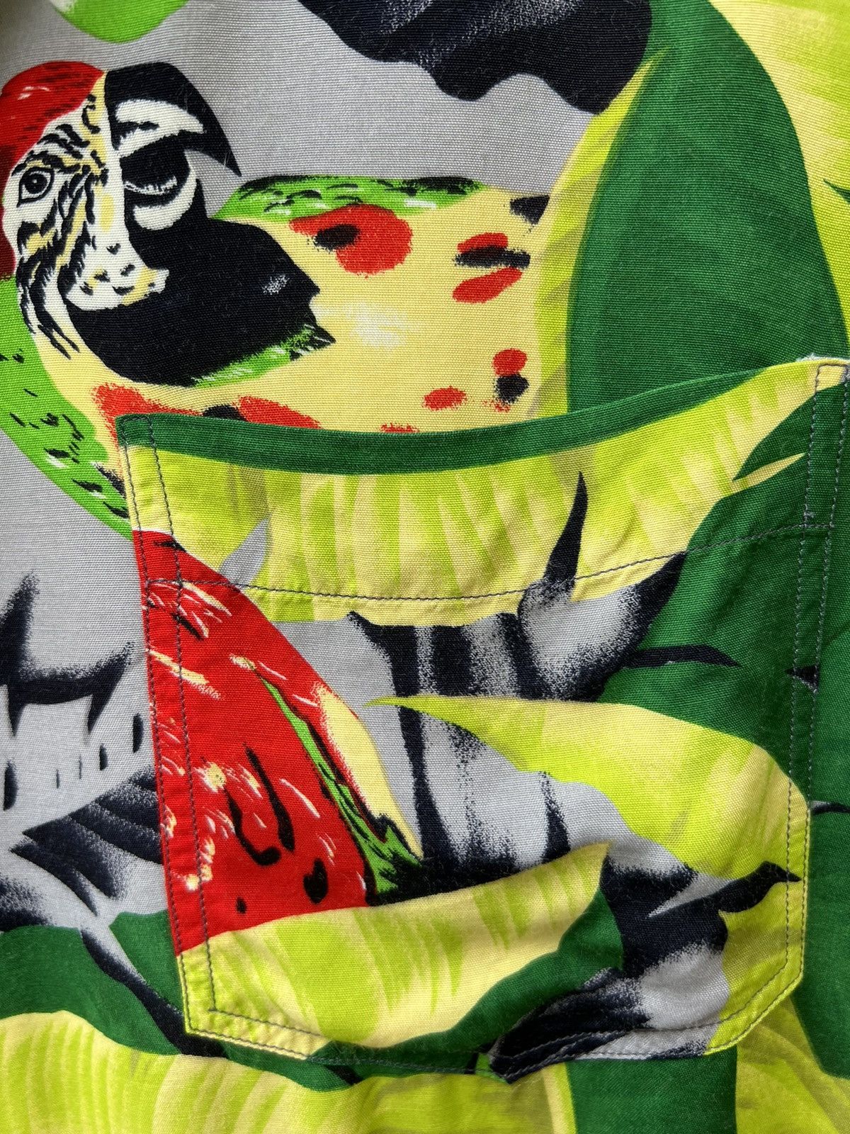 Vintage VTG 90s DOMON Japan Parrots FloralFauna Rayon Hawaiian Shirt Size US M / EU 48-50 / 2 - 7 Thumbnail