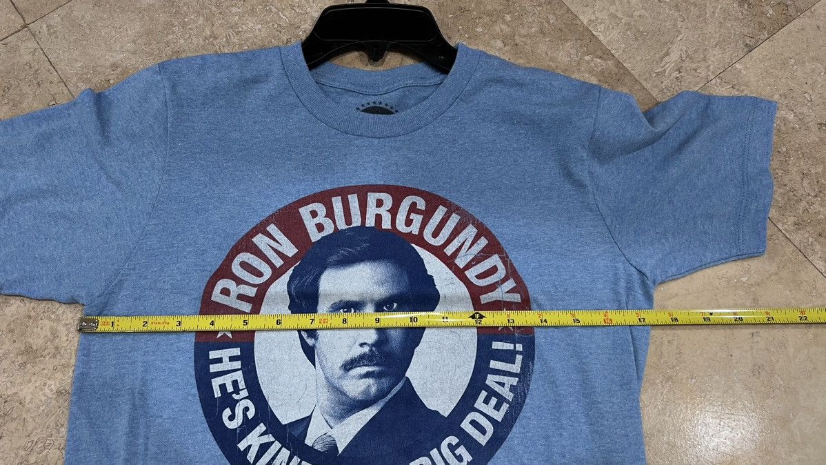 Vintage 2012 Ron Burgundy Anchor Man Mens Blue T Shirt Size S Size US S / EU 44-46 / 1 - 6 Thumbnail
