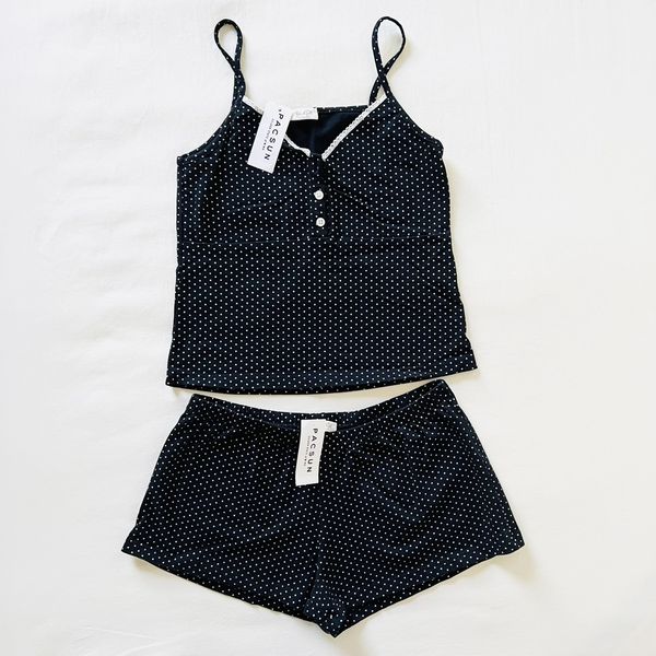 Brandy Melville Brandy Melville Tiffany Polka dot Button Tank & Emery ...