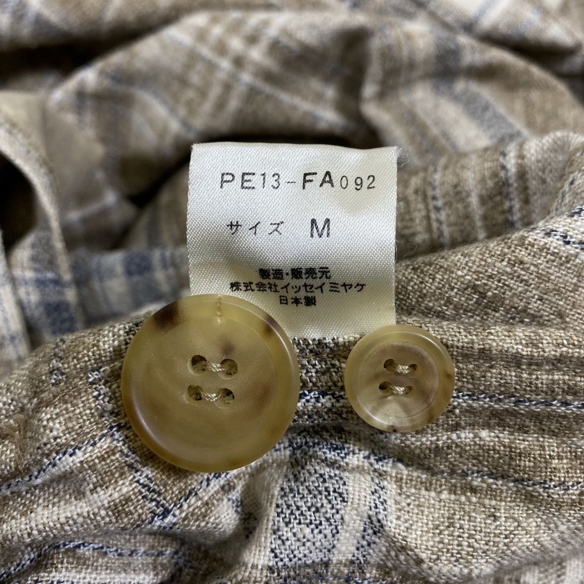 Issey Miyake × Japanese Brand × Vintage Vintage ISSEY MIYAKE PERMANENTE Japanese Checkered Shirts Size M / US 6-8 / IT 42-44 - 8 Thumbnail