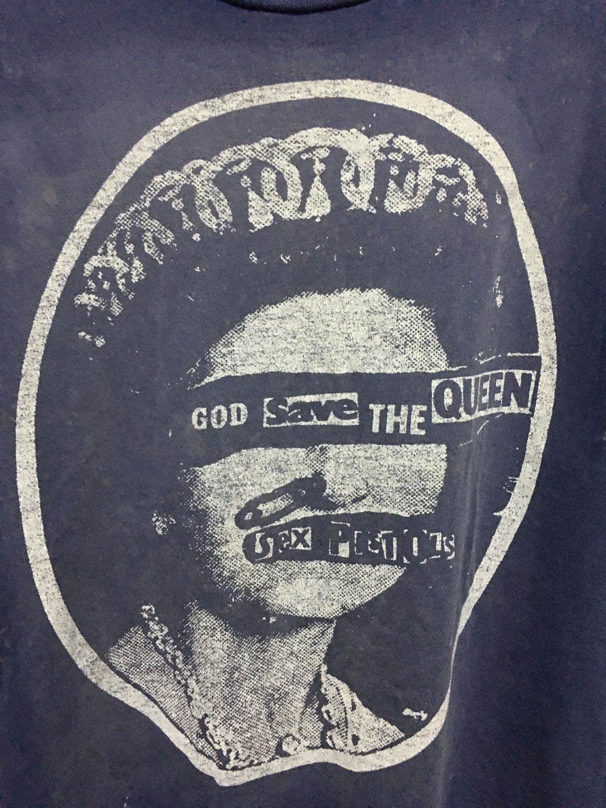 Band Tees Power rare vintage 90s SEX PISTOL god save queen sun faded Size US L / EU 52-54 / 3 - 5 Thumbnail