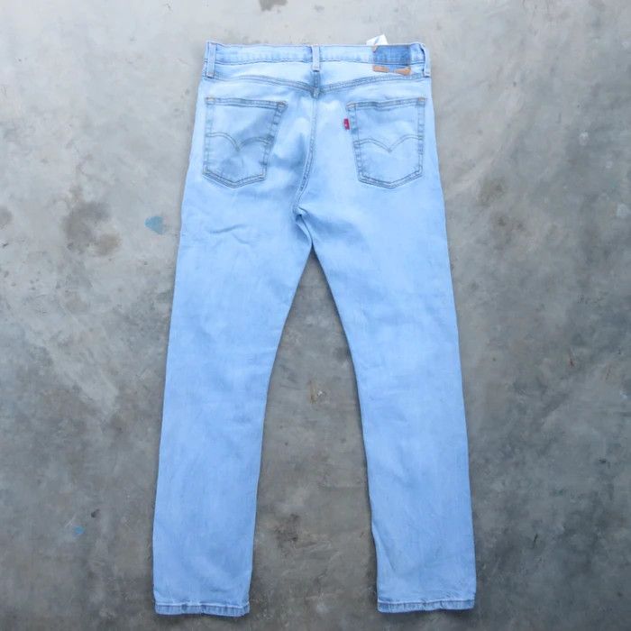 Levi's × Vintage Vintage Levis Light Wash Denim Jeans 33x30 Size US 33 - 4 Thumbnail