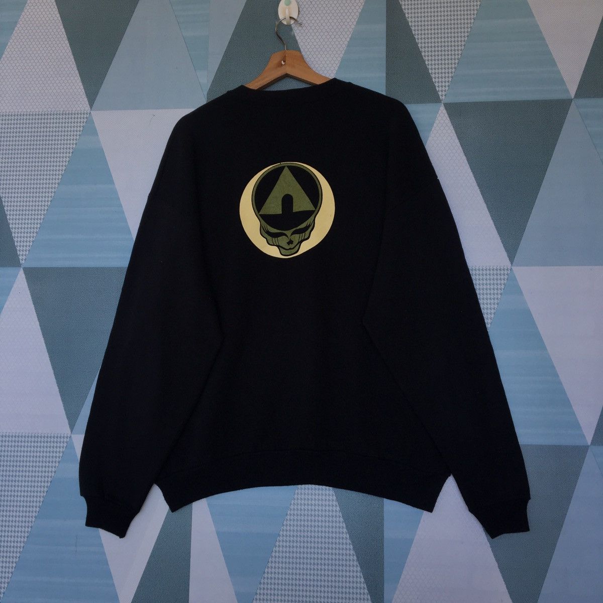 Airwalk Sweatshirt Pullover Jumper Sweatshirt