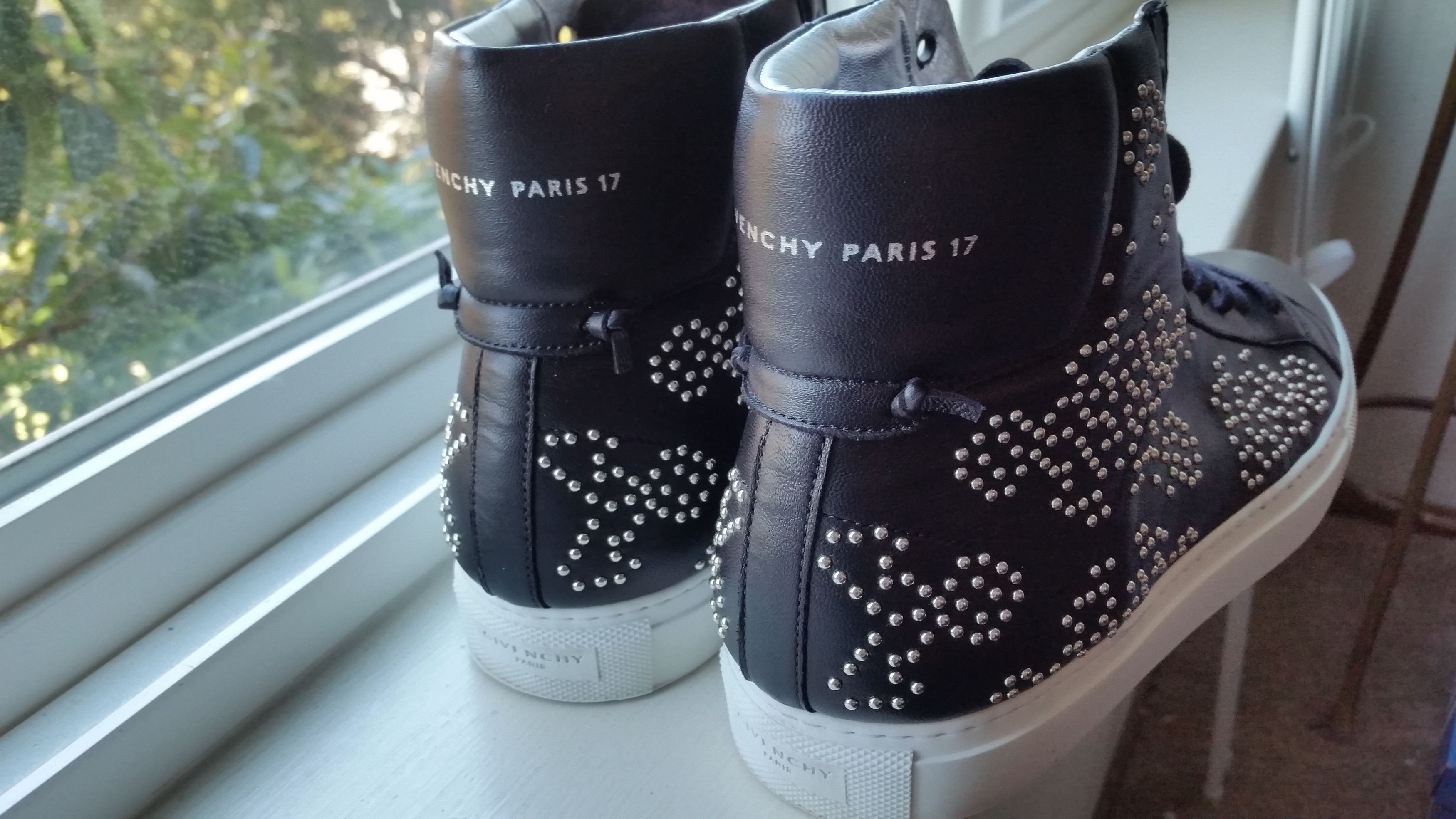 Givenchy $750 Hi-top Knot Black Stud Sneaker Size US 8.5 / EU 41-42 - 3 Thumbnail
