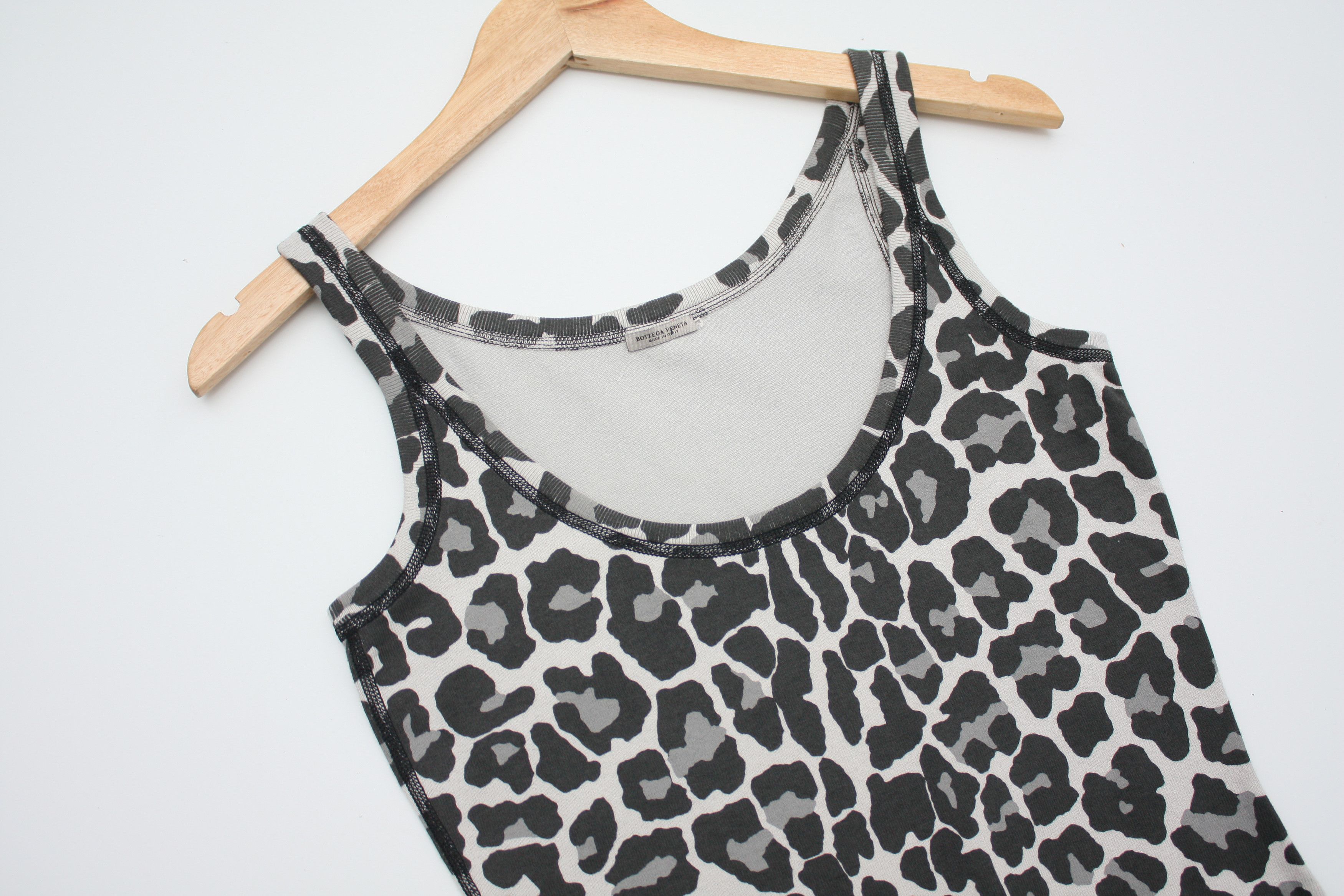 Bottega Veneta Bottega Veneta Leopard Body Size 38 Made In Italy Size XS / US 0-2 / IT 36-38 - 1 Thumbnail