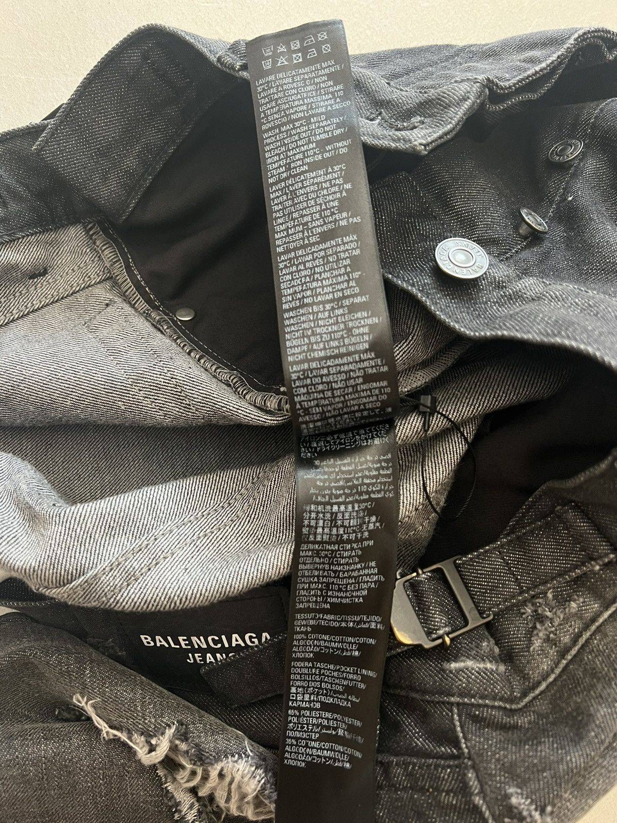 Balenciaga Balenciaga Ripped Baggy Jeans Size US 30 / EU 46 - 9 Thumbnail