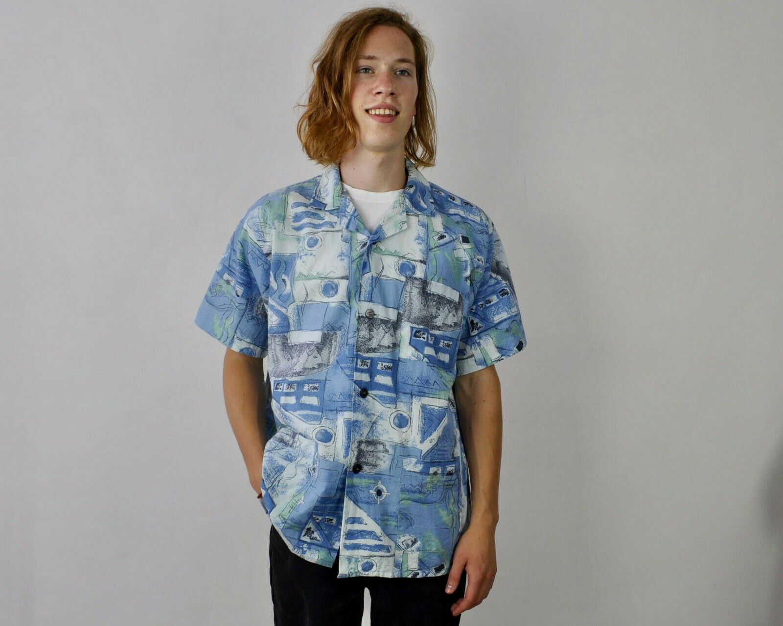 Vintage Button Up Short Sleeved Hawaiian Shirt Summer Festival Top Size US M / EU 48-50 / 2 - 8 Thumbnail