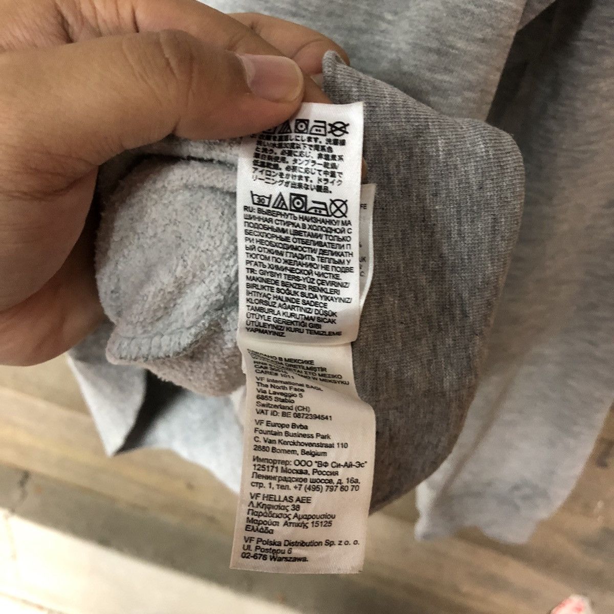 The North Face The North Face sweatshirt Grey Hoodie #4746 Size L / US 10 / IT 46 - 10 Thumbnail