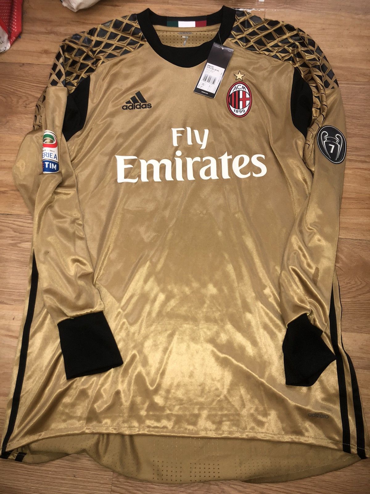 Ac Milan 16/17 player issue goalkeeper shirt #99 Donnarumma