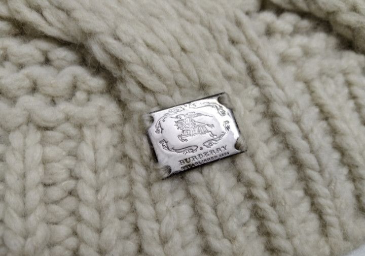 Designer × Vintage BURBERRY CABLE KNIT BEANIE Size ONE SIZE - 19 Thumbnail