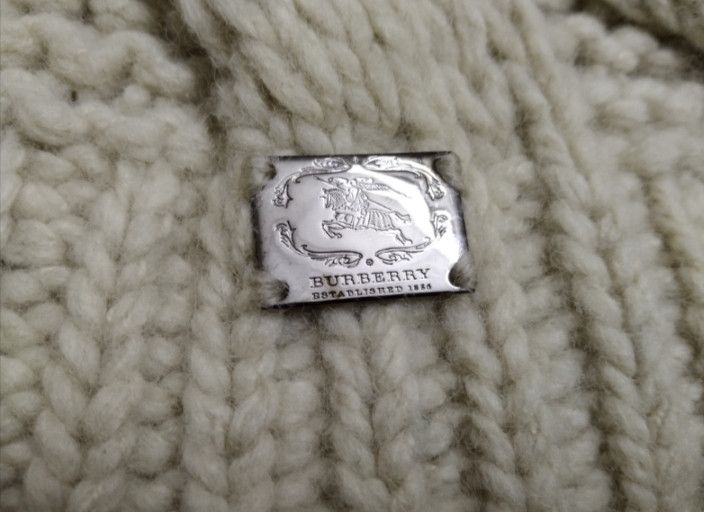 Designer × Vintage BURBERRY CABLE KNIT BEANIE Size ONE SIZE - 18 Thumbnail