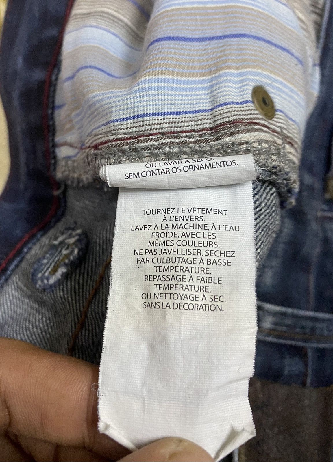 Armani Exchange Rare✌🏼ARMANI EXCHANGE A/X Denim with Rare Design Size US 34 / EU 50 - 18 Thumbnail