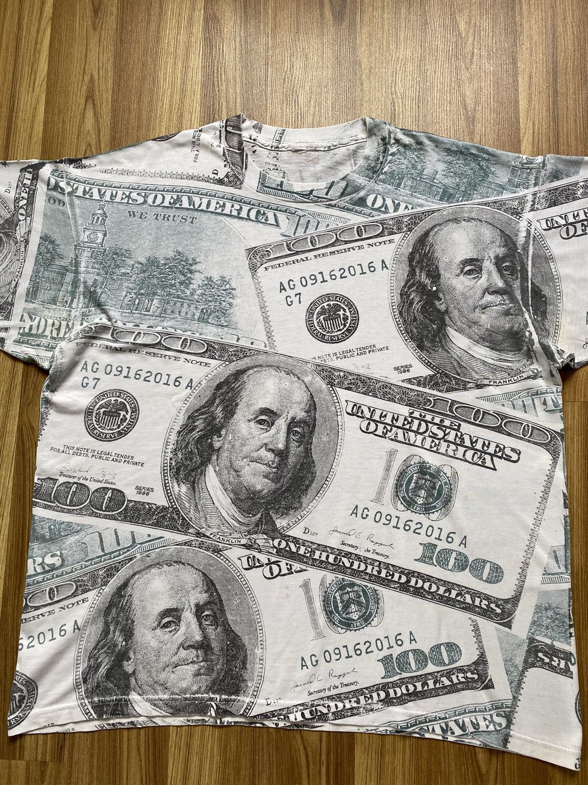 Vintage Vintage One Hundred Dollar All Over Print T Shirt Franklin Size US XL / EU 56 / 4 - 2 Thumbnail