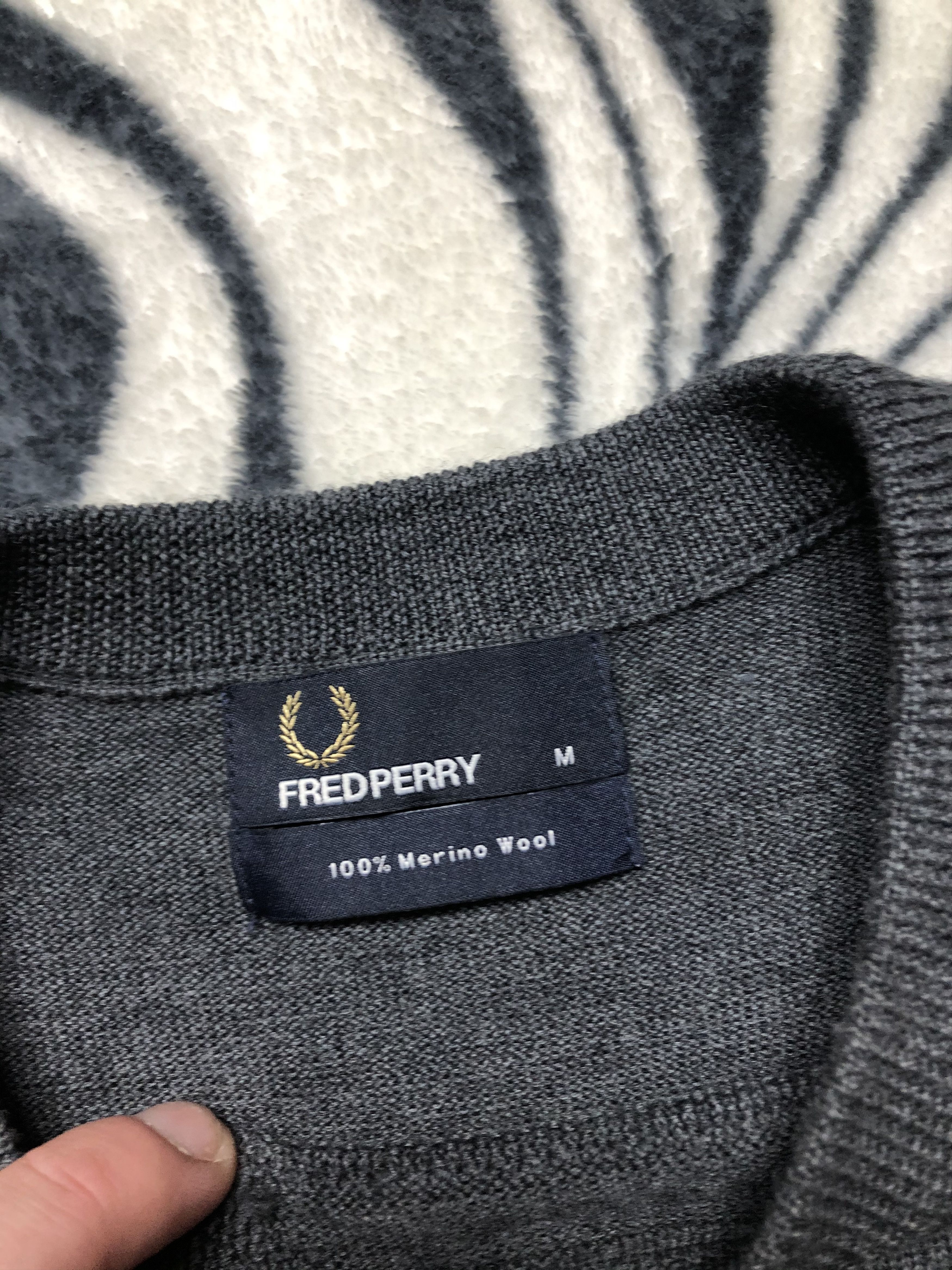 Fred Perry Fred Perry Vintage Merino Wool Sweater Size US M / EU 48-50 / 2 - 4 Thumbnail
