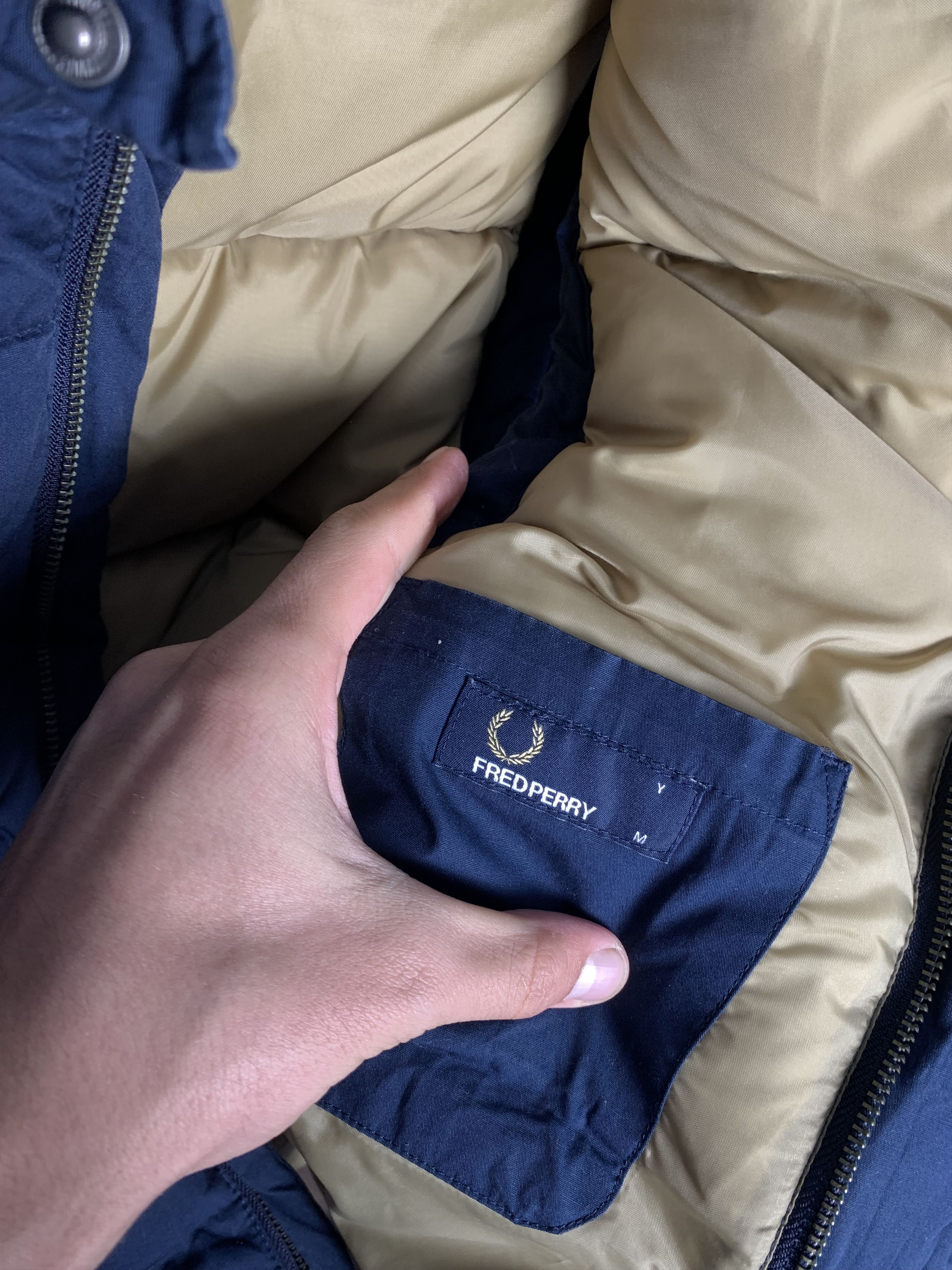 Fred Perry × Vintage Fred Perry Vintage WMNS Puffer Down Vest Size S / US 4 / IT 40 - 6 Thumbnail