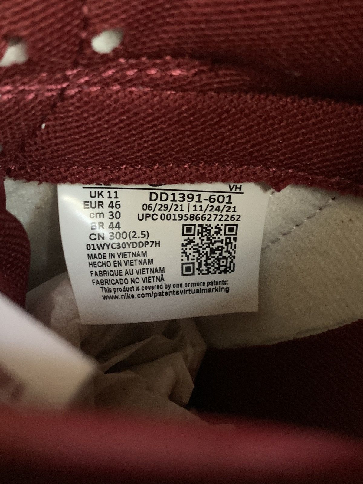 Nike Nike Dunk Low Team Red Size US 12 / EU 45 - 7 Thumbnail