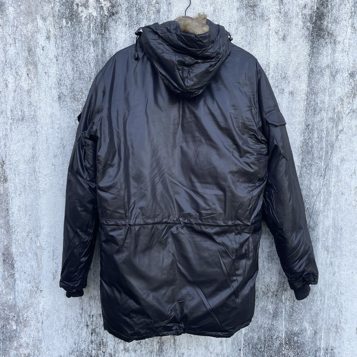 Avirex Vintage Avirex Flight Garment Tactical Puffer Jacket Size US L / EU 52-54 / 3 - 9 Thumbnail