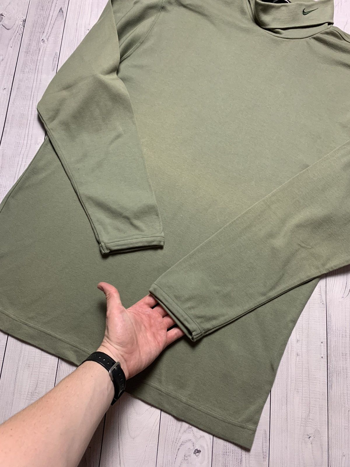 Nike × Vintage Vintage turtleneck Nike logo khaki size L Size US L / EU 52-54 / 3 - 5 Thumbnail