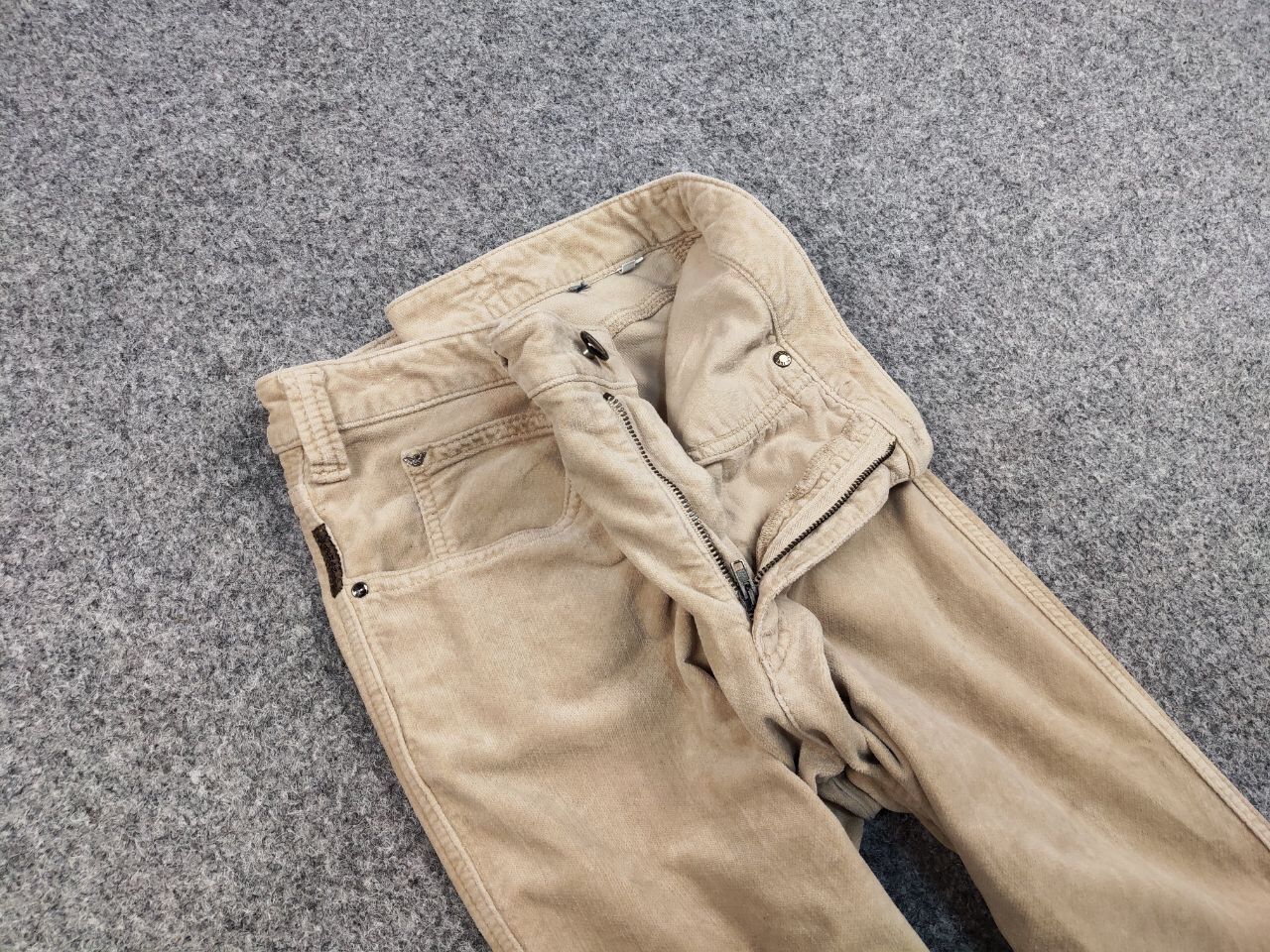 Armani Vintage 90's Armani Jeans Beige Velour Jeans Mens Pants Size US 31 - 12 Thumbnail