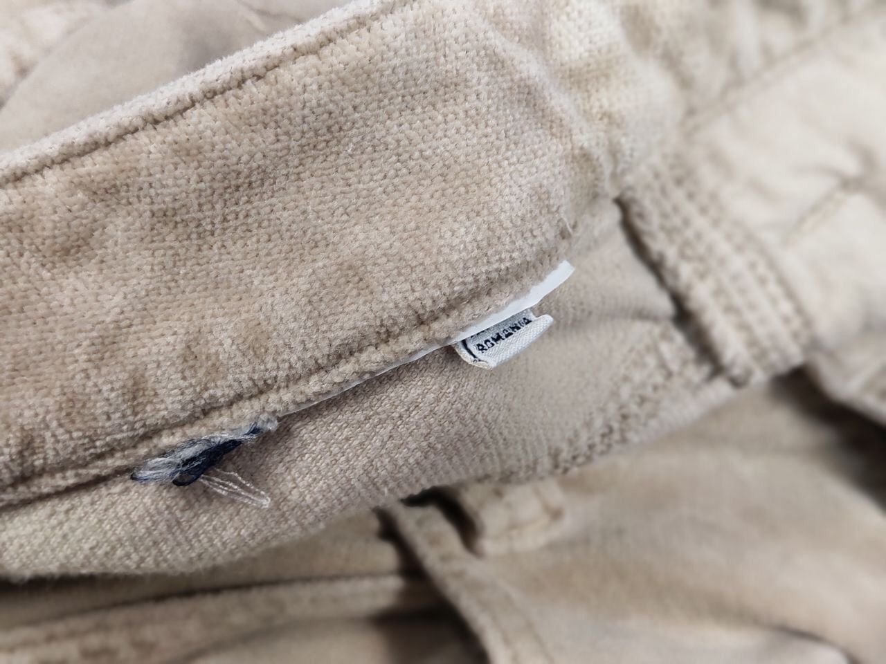 Armani Vintage 90's Armani Jeans Beige Velour Jeans Mens Pants Size US 31 - 22 Thumbnail