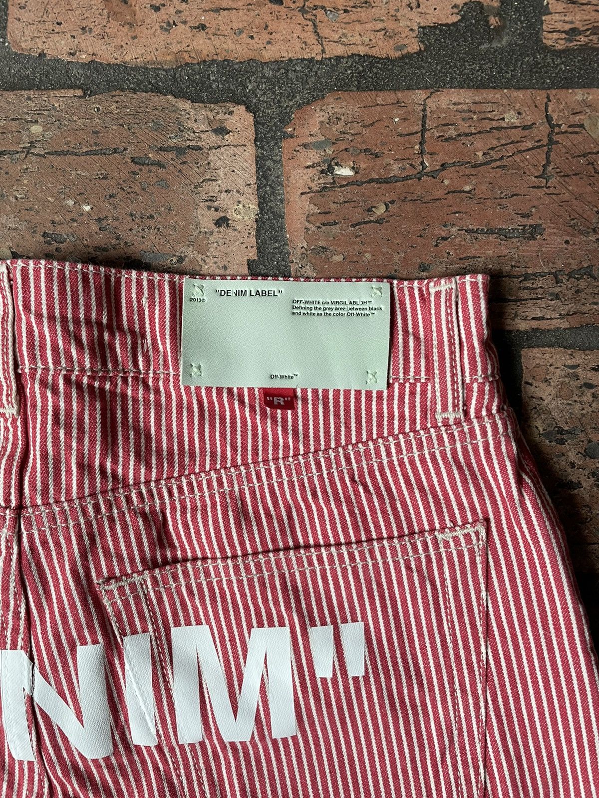 Off-White OFF-WHITE Red Striped Jeans Size 26" / US 2 / IT 38 - 5 Thumbnail