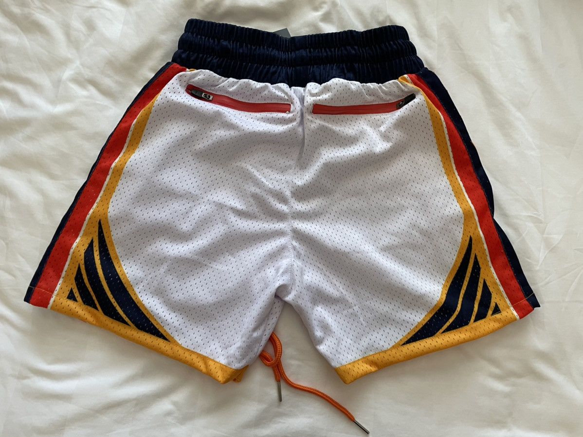 Other SIA Collective - Steph Curry Parade Shorts 2022 Size US 30 / EU 46 - 8 Thumbnail