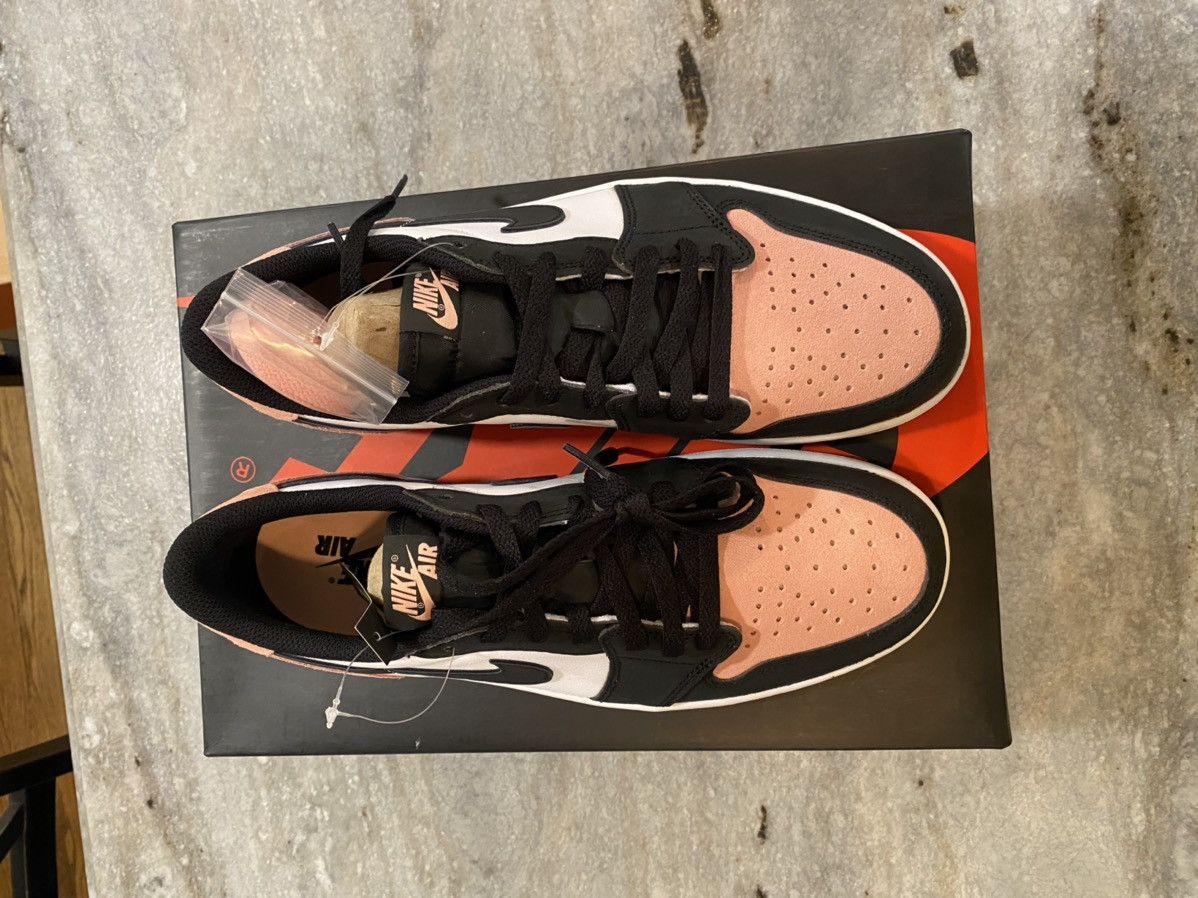 Jordan Brand × Nike Air Jordan 1 Retro Low OG Size US 10 / EU 43 - 5 Thumbnail