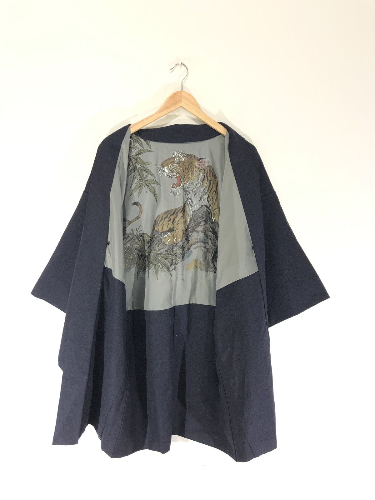 Japanese Brand Tiger Big Logo Kimono Size US L / EU 52-54 / 3 - 2 Thumbnail