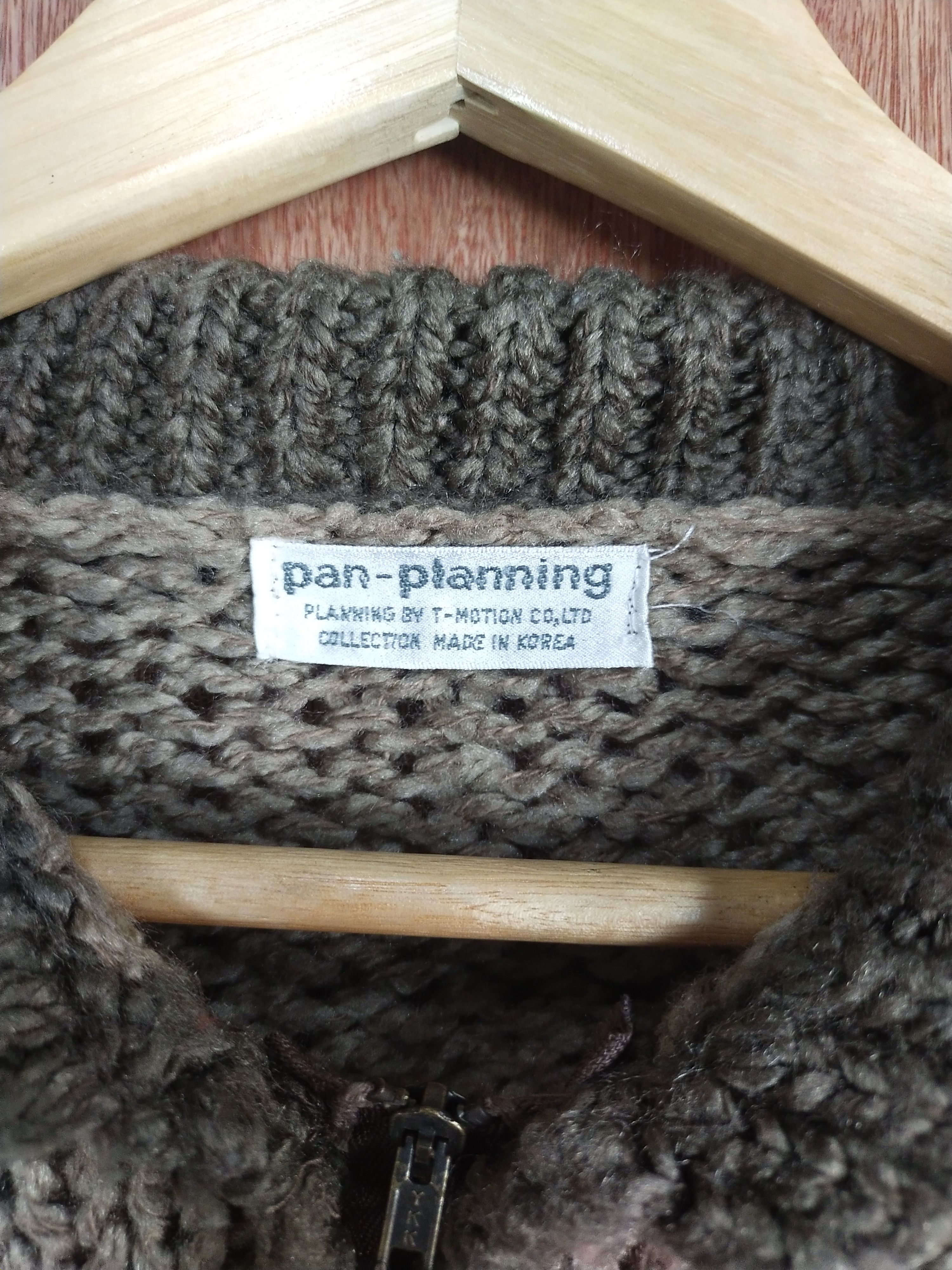 Vintage Pan-Planning brown vintage crochet knitwear #H279 Size US S / EU 44-46 / 1 - 7 Thumbnail