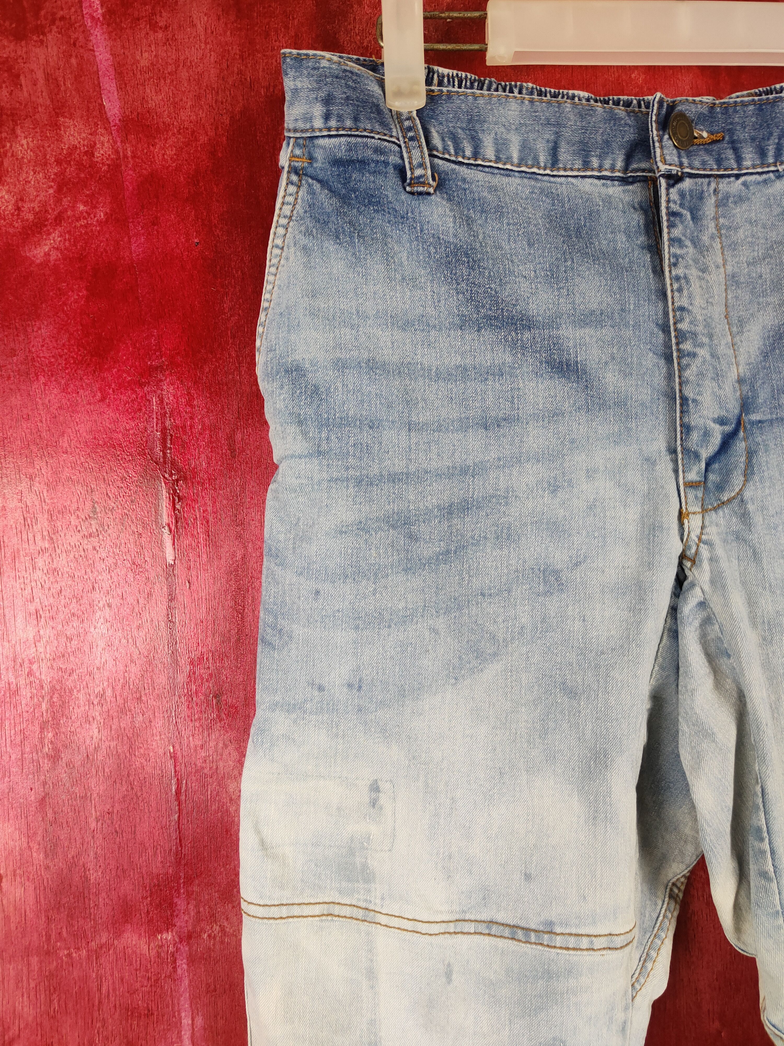 Japanese Brand Japanese Brand faded Blue multi pocket tactical jeans #4681 Size US 30 / EU 46 - 3 Thumbnail