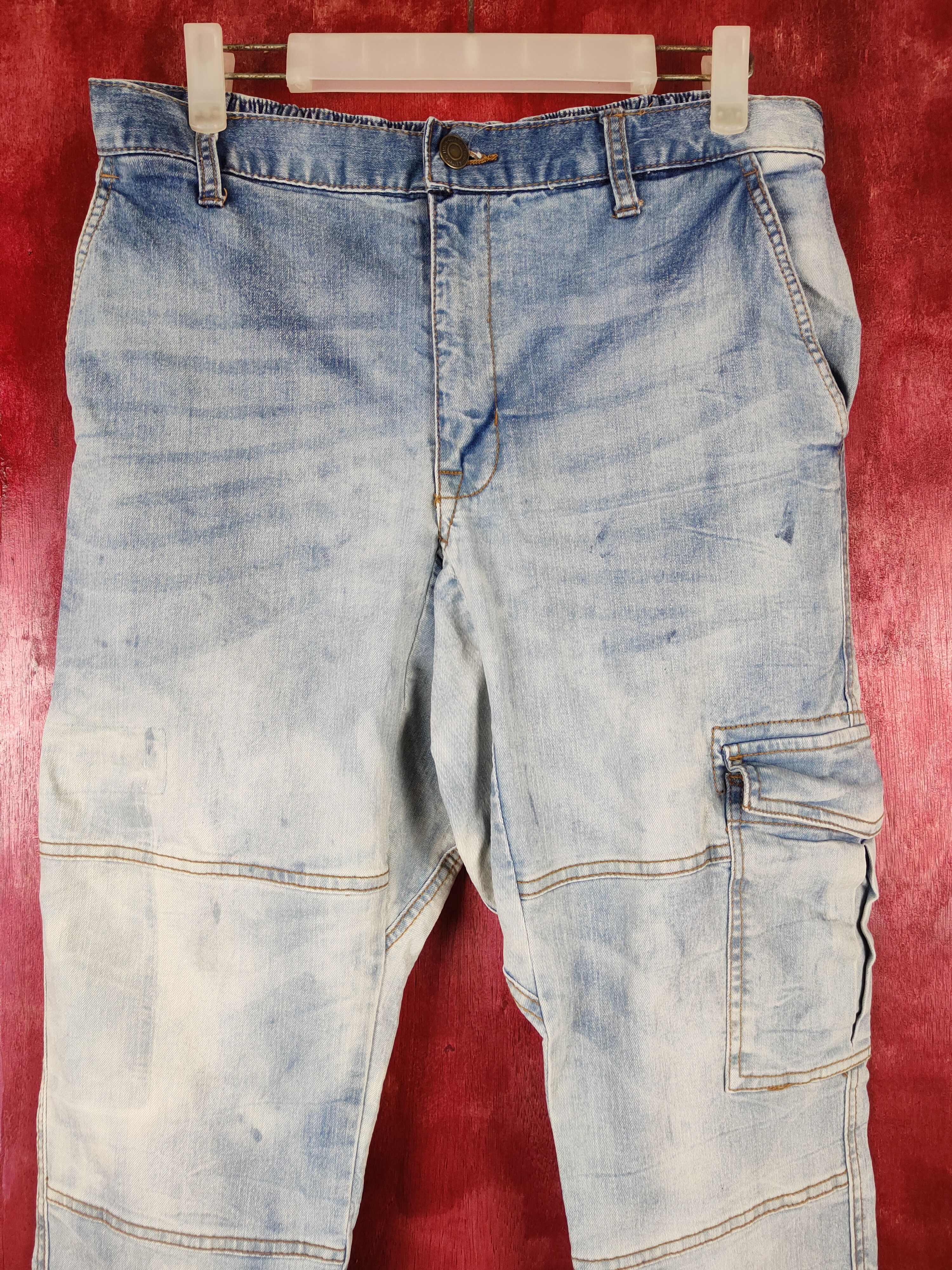 Japanese Brand Japanese Brand faded Blue multi pocket tactical jeans #4681 Size US 30 / EU 46 - 2 Thumbnail