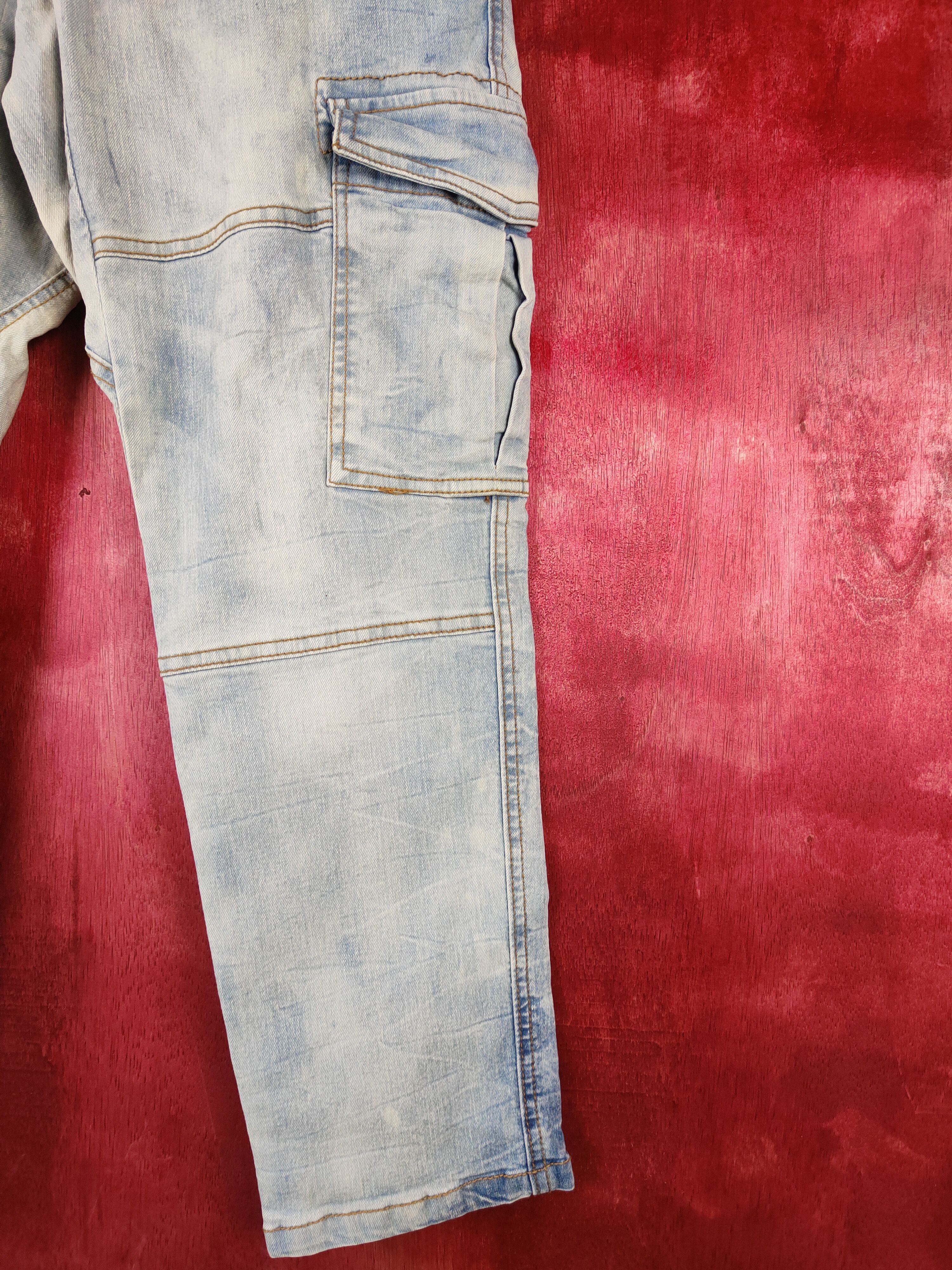 Japanese Brand Japanese Brand faded Blue multi pocket tactical jeans #4681 Size US 30 / EU 46 - 6 Thumbnail