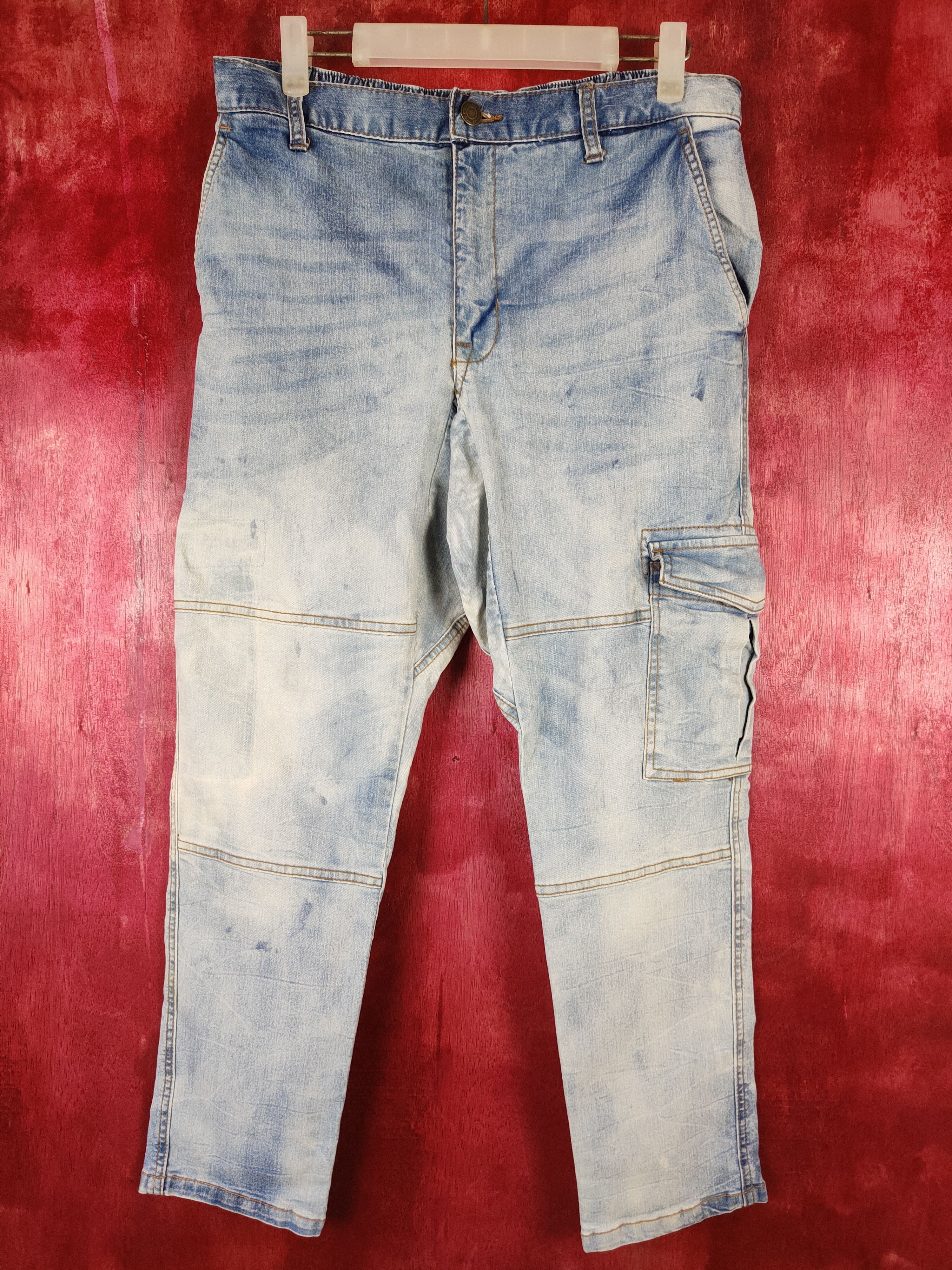 image of Vintage Faded Blue Multi Pocket Tactical Jeans 4681, Men's (Size 30)