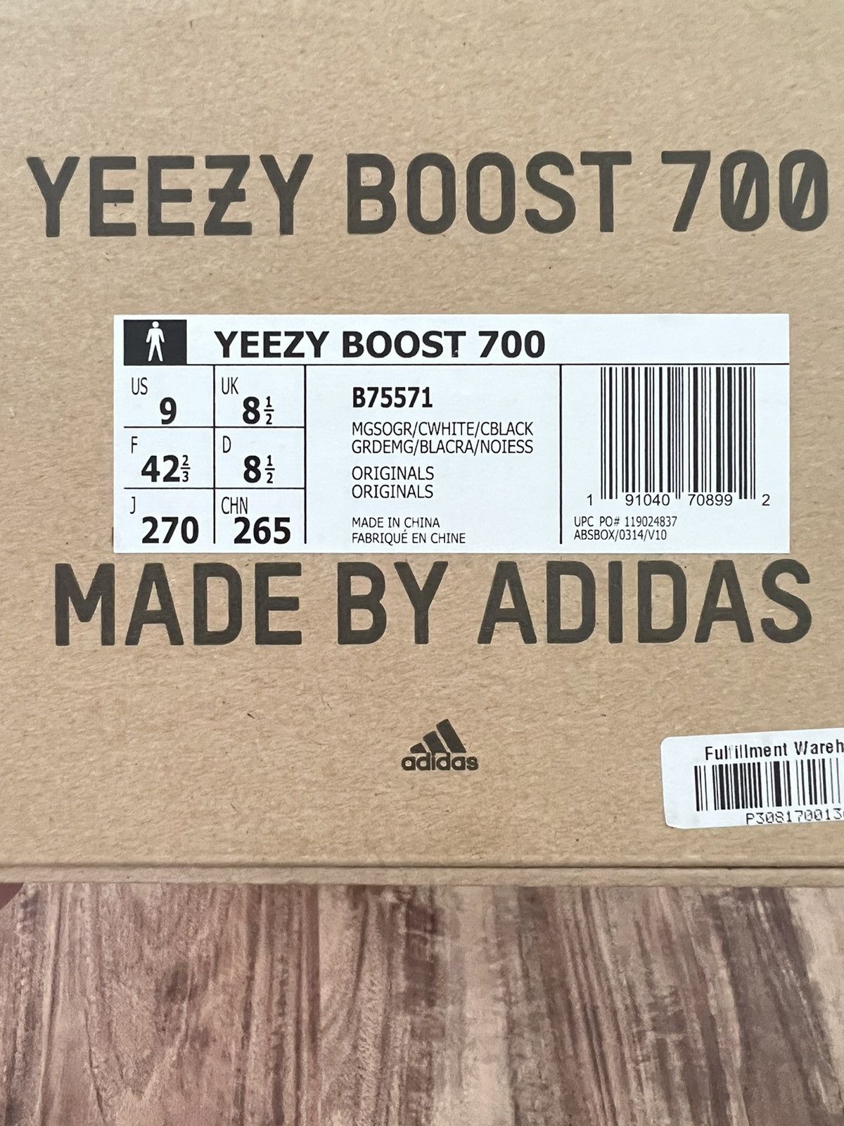Adidas × Kanye West Yeezy Boost 700 Size US 9 / EU 42 - 7 Thumbnail
