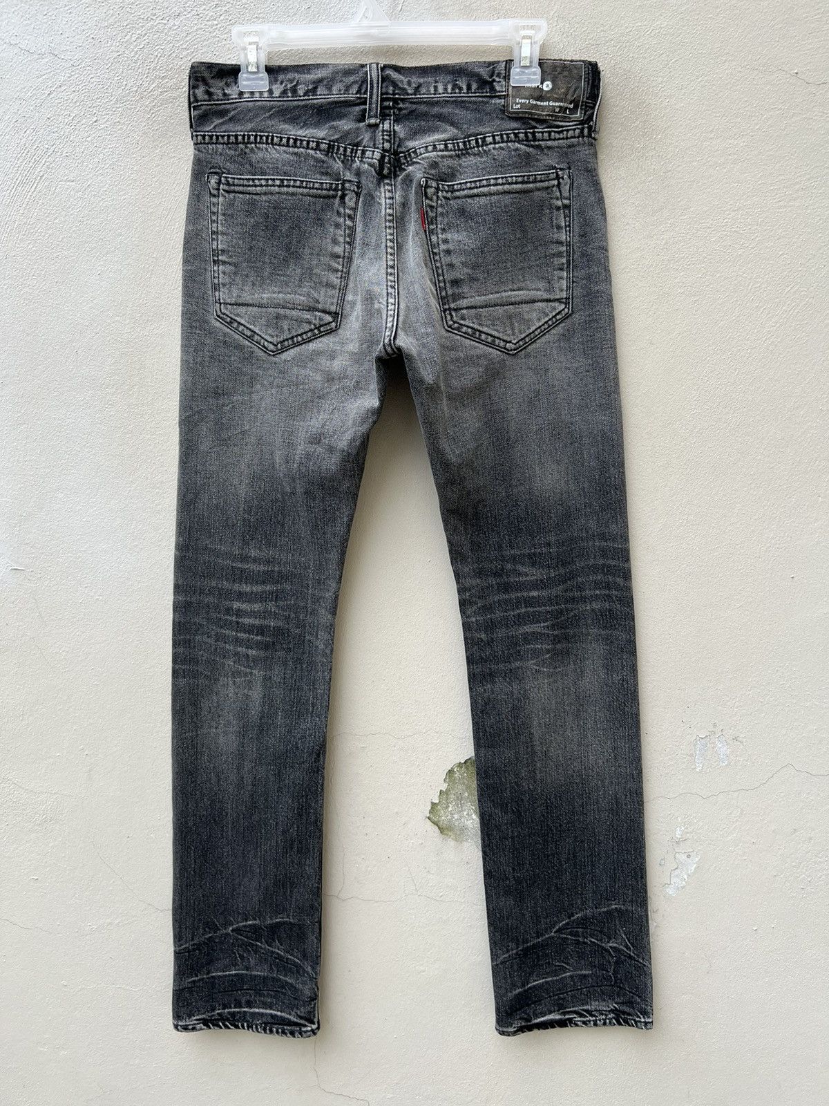 Markaware VTG Markaware Japan Fade Black Denim Redline Selvedge Jeans Size US 30 / EU 46 - 14 Thumbnail