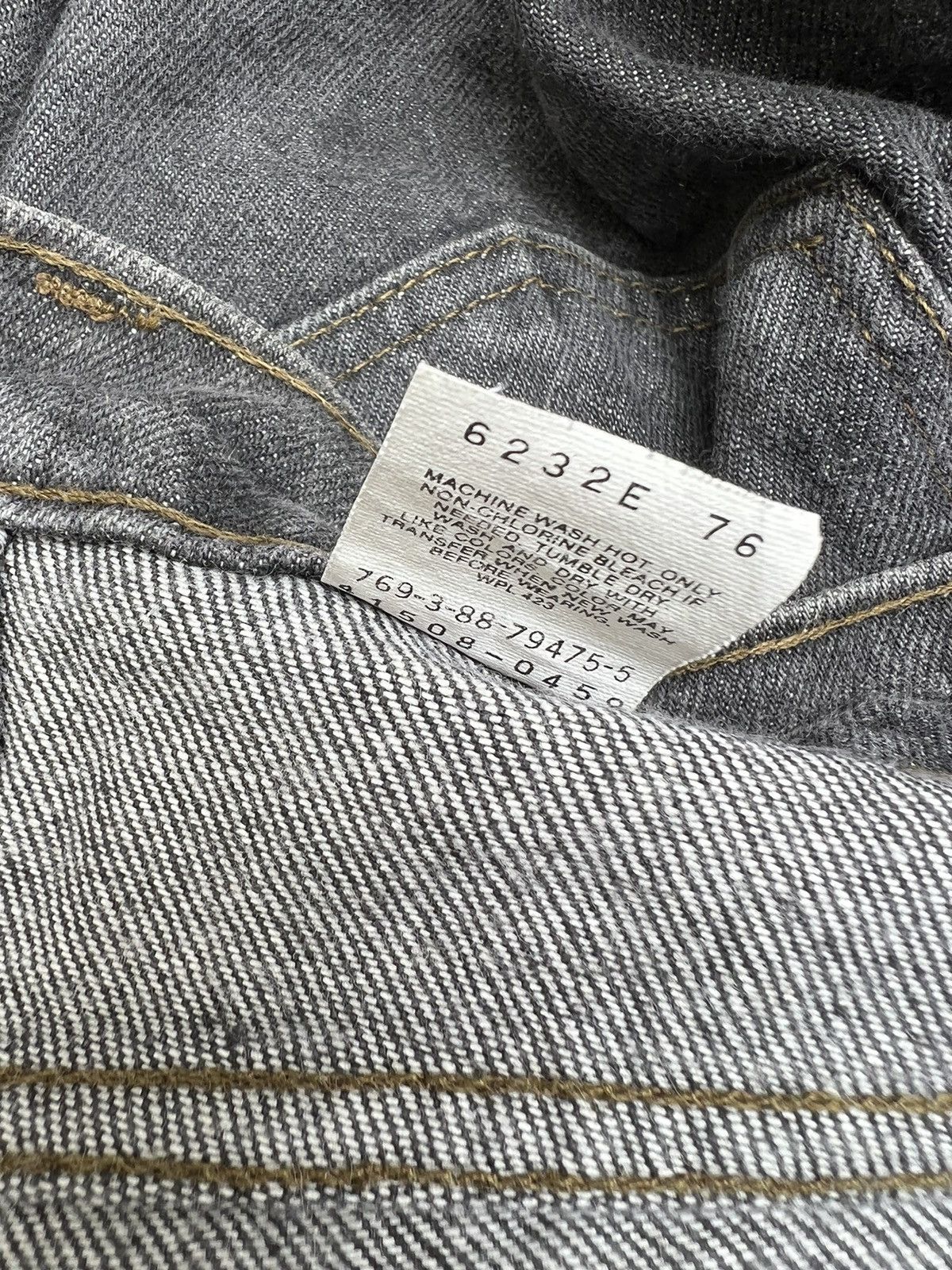 Levi's Vintage 90s Levi’s 505 White Tab Faded Black Denim Jeans Size US 31 - 20 Thumbnail