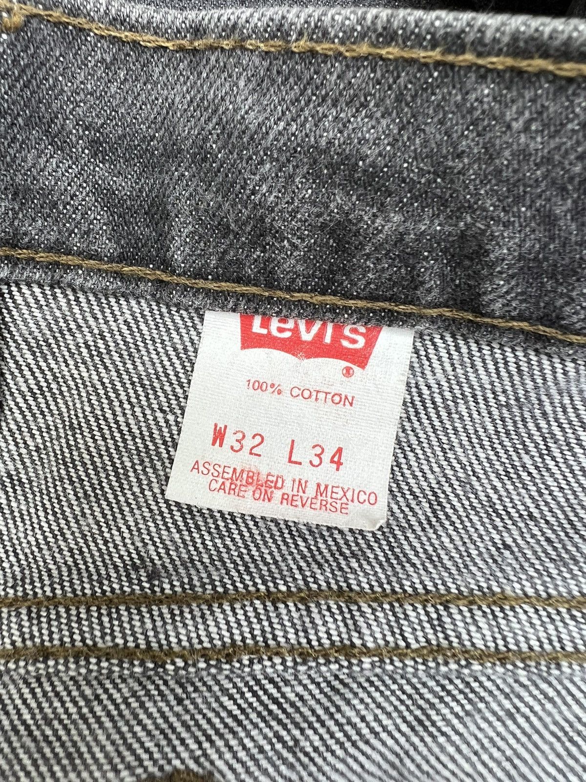 Levi's Vintage 90s Levi’s 505 White Tab Faded Black Denim Jeans Size US 31 - 19 Thumbnail