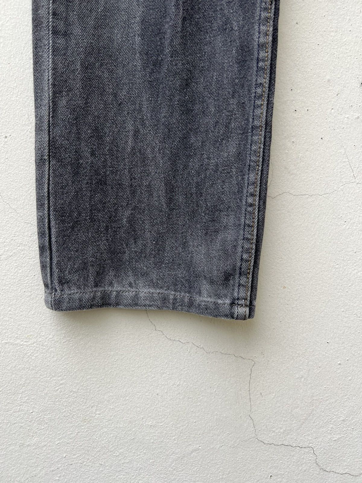 Levi's Vintage 90s Levi’s 505 White Tab Faded Black Denim Jeans Size US 31 - 10 Thumbnail