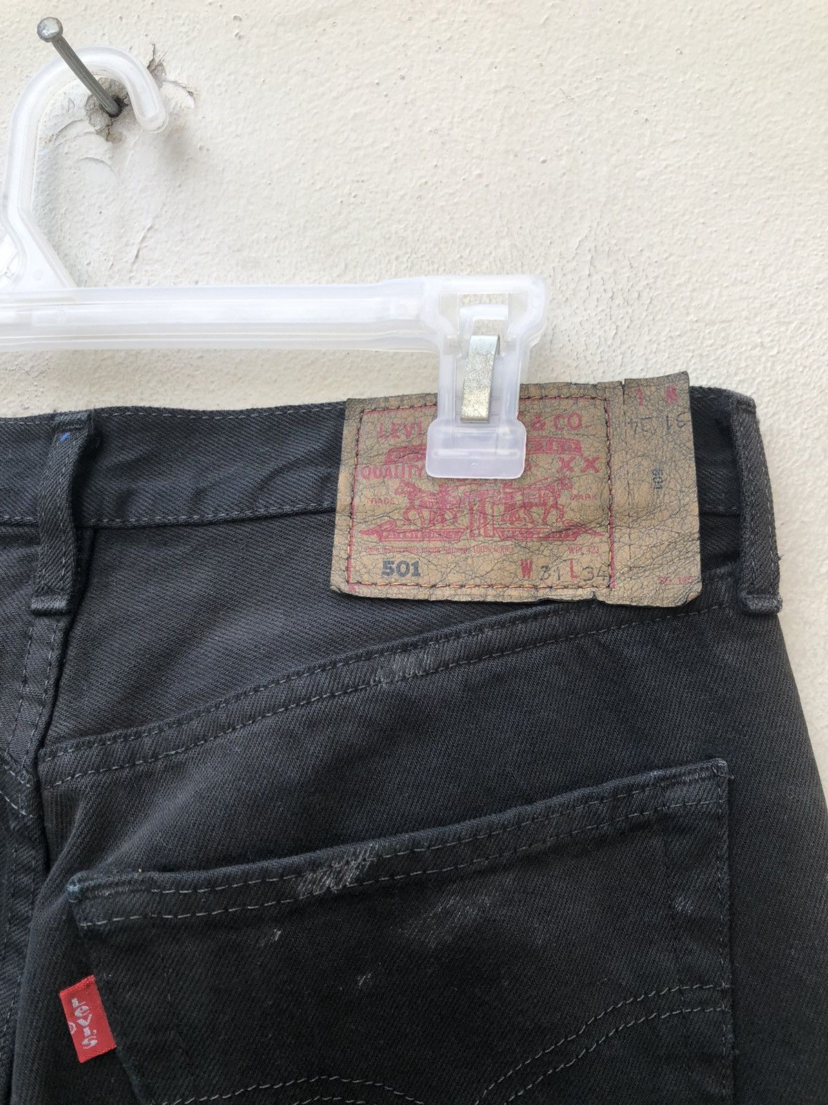Levi's Vtg 2000 Levi’s 501 Jeans Fade Black Denim Painter Jeans Size US 31 - 19 Thumbnail