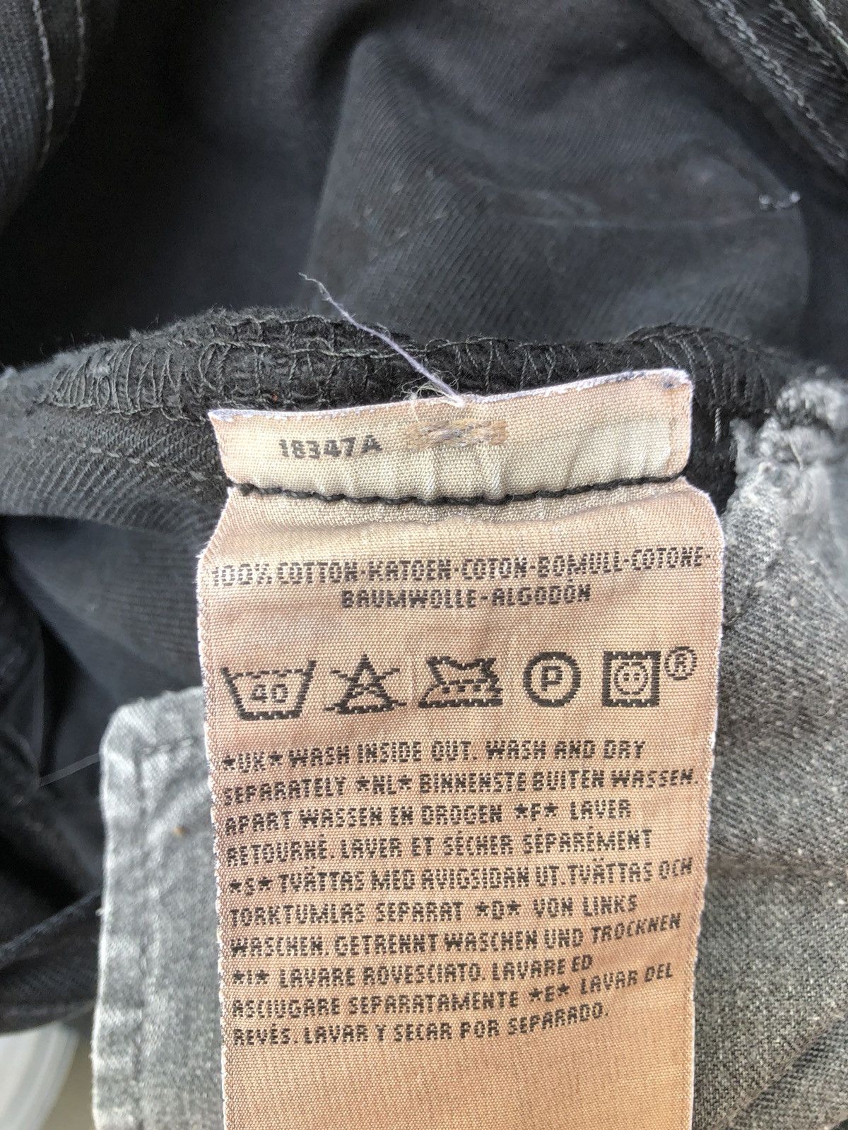 Levi's Vtg 2000 Levi’s 501 Jeans Fade Black Denim Painter Jeans Size US 31 - 23 Thumbnail