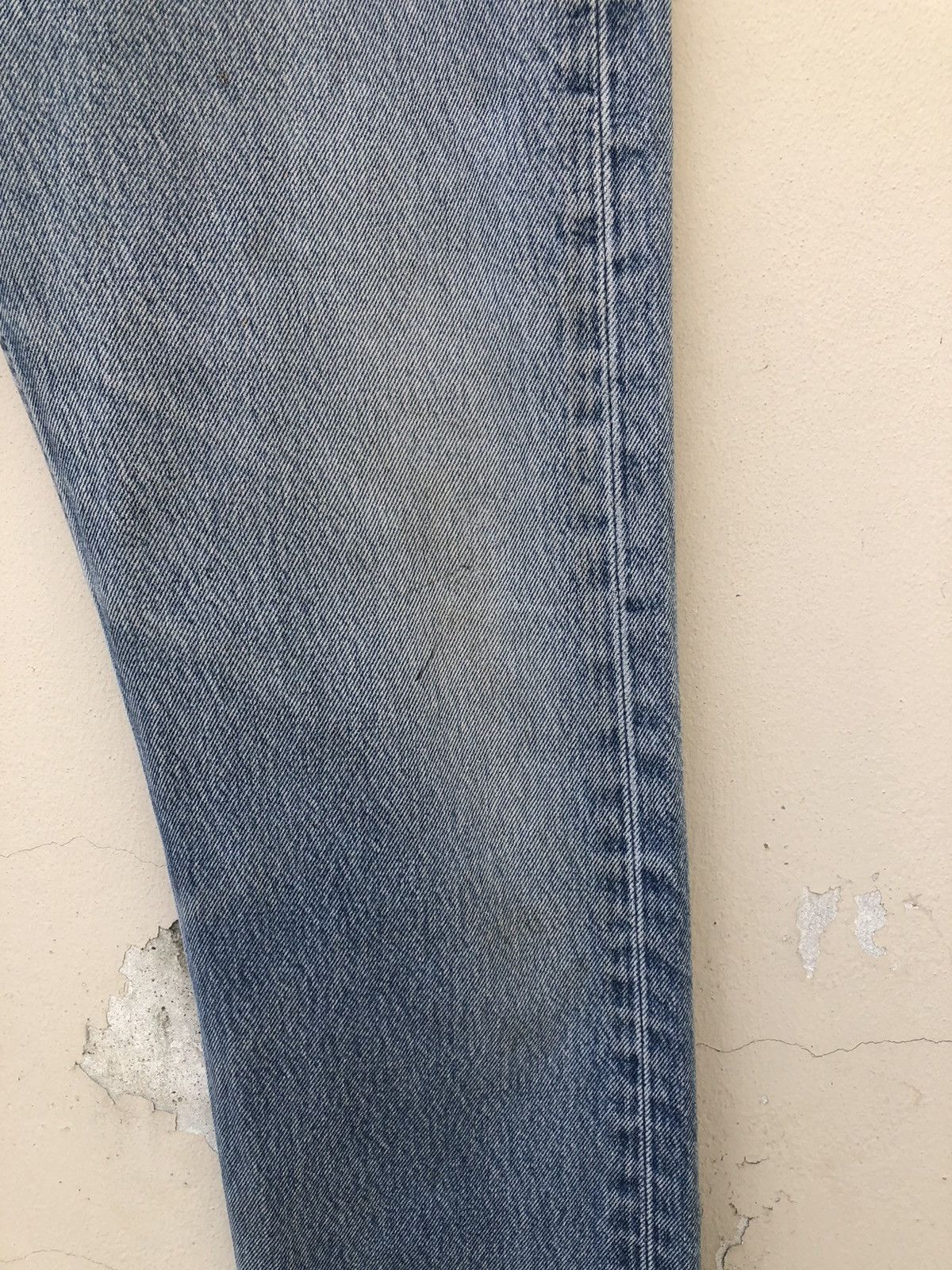 Levi's Vintage Y2K 2001 Levi’s 501 Jeans Ageing Denim Size US 31 - 11 Thumbnail