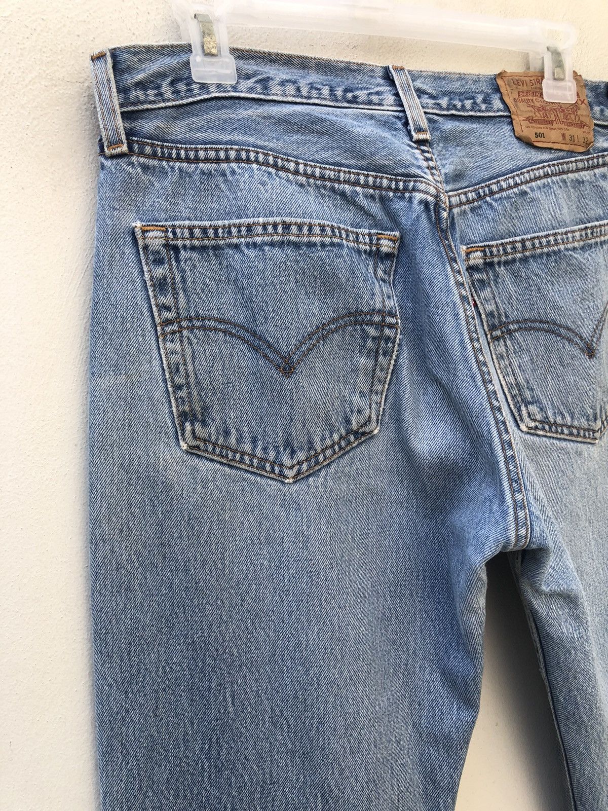 Levi's Vintage Y2K 2001 Levi’s 501 Jeans Ageing Denim Size US 31 - 14 Thumbnail