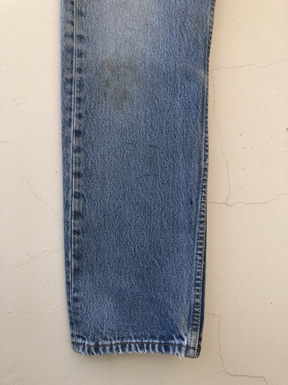 Levi's Vintage Y2K 2001 Levi’s 501 Jeans Ageing Denim Size US 31 - 8 Thumbnail